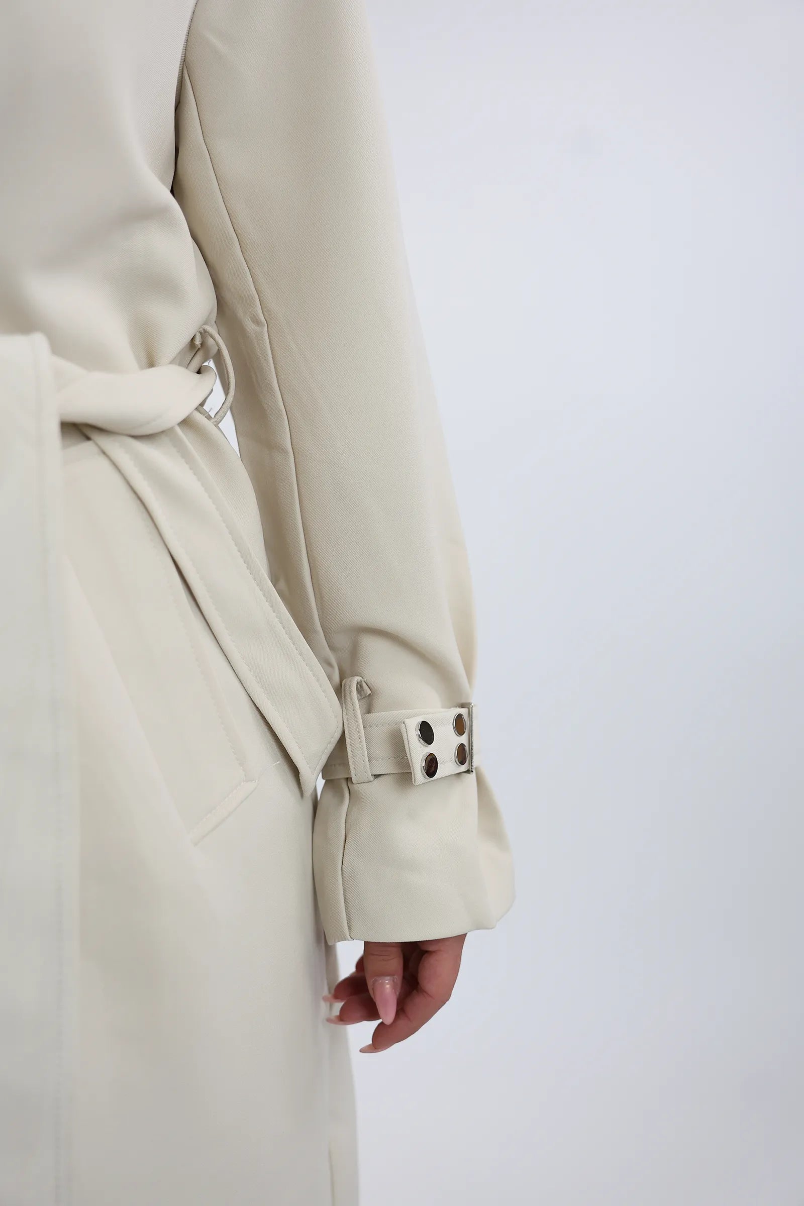 MANTIL TIE