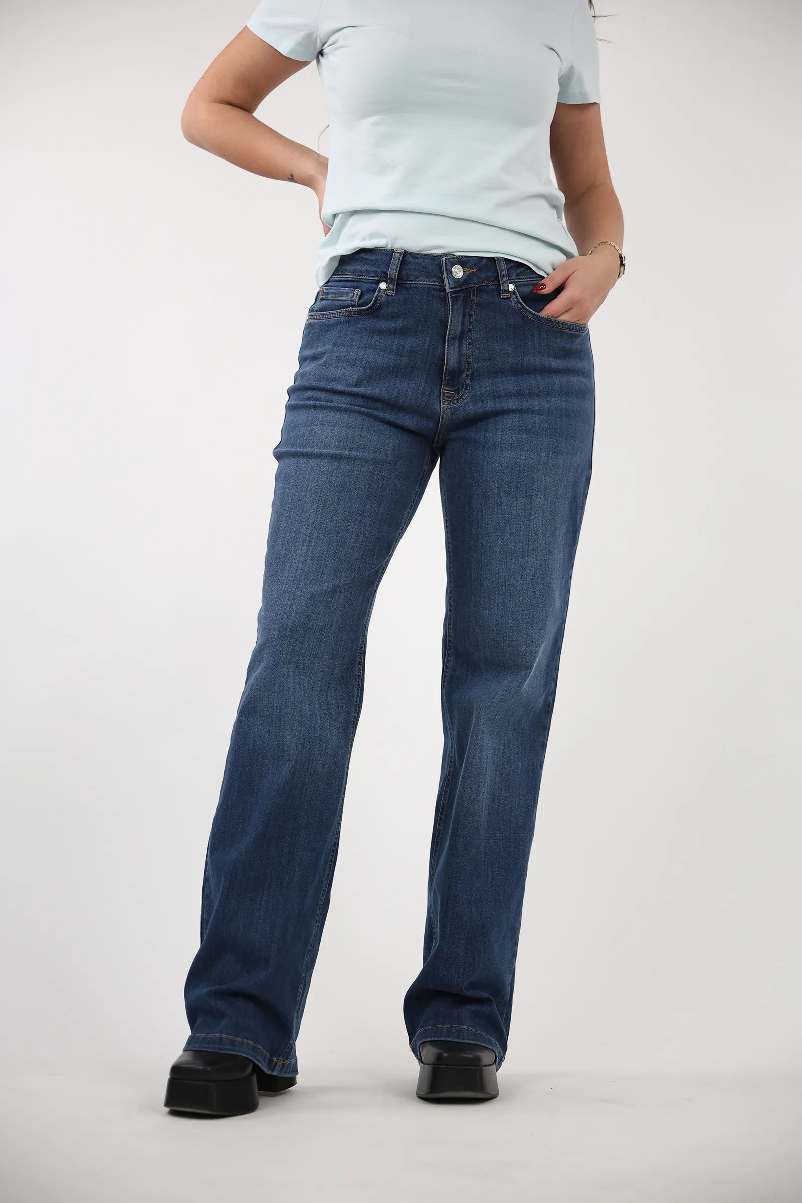 FARMERKA COMFORT FIT JEANS