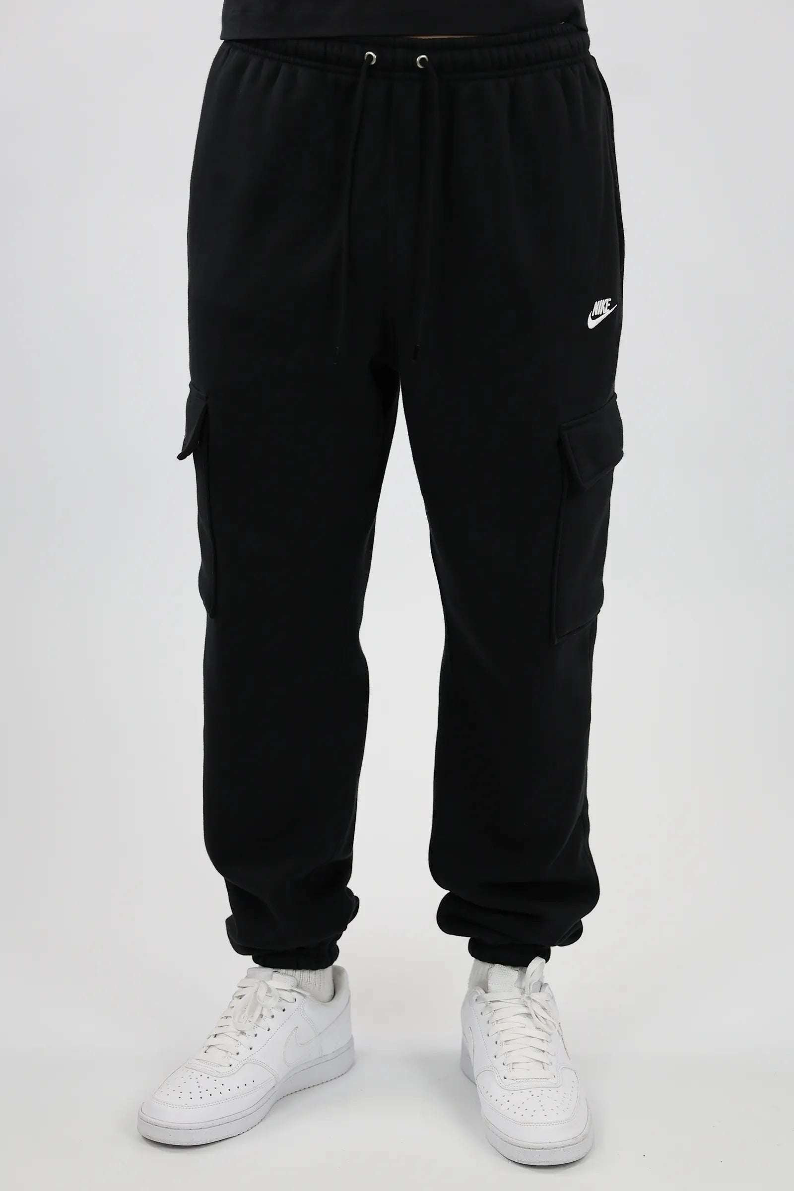TRENERKA NIKE CLUB MEN'S FLEECE CARGO PANTS
