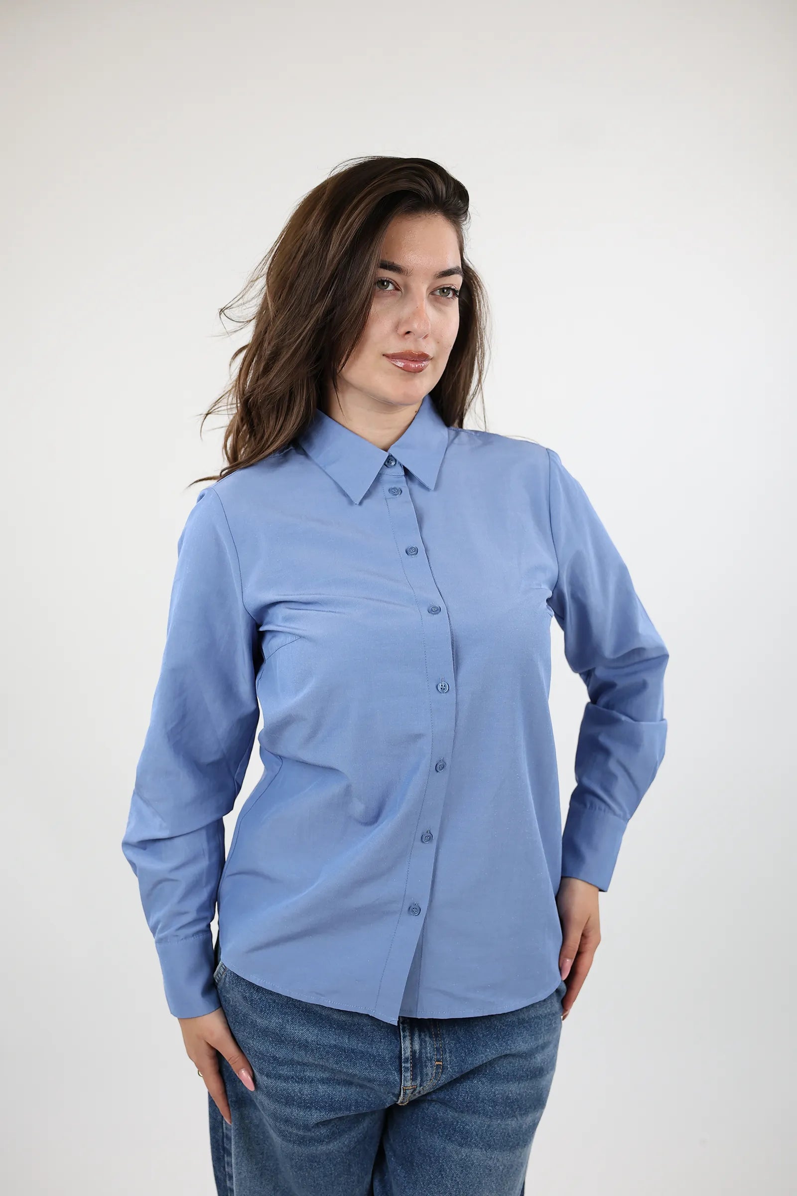 KËMISHË REGULAR FIT