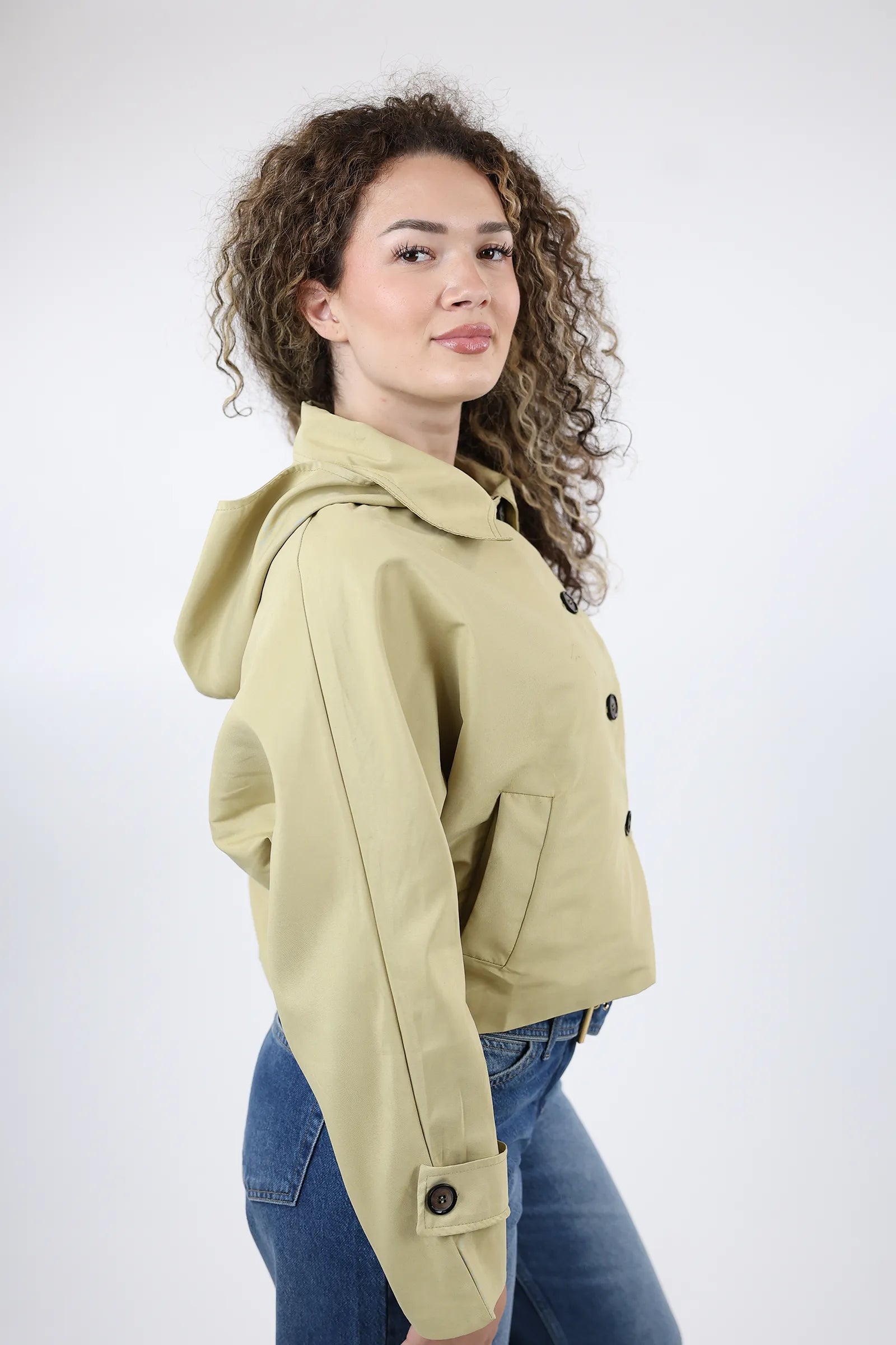 MANTIL ASYMMETRIC TRENCH