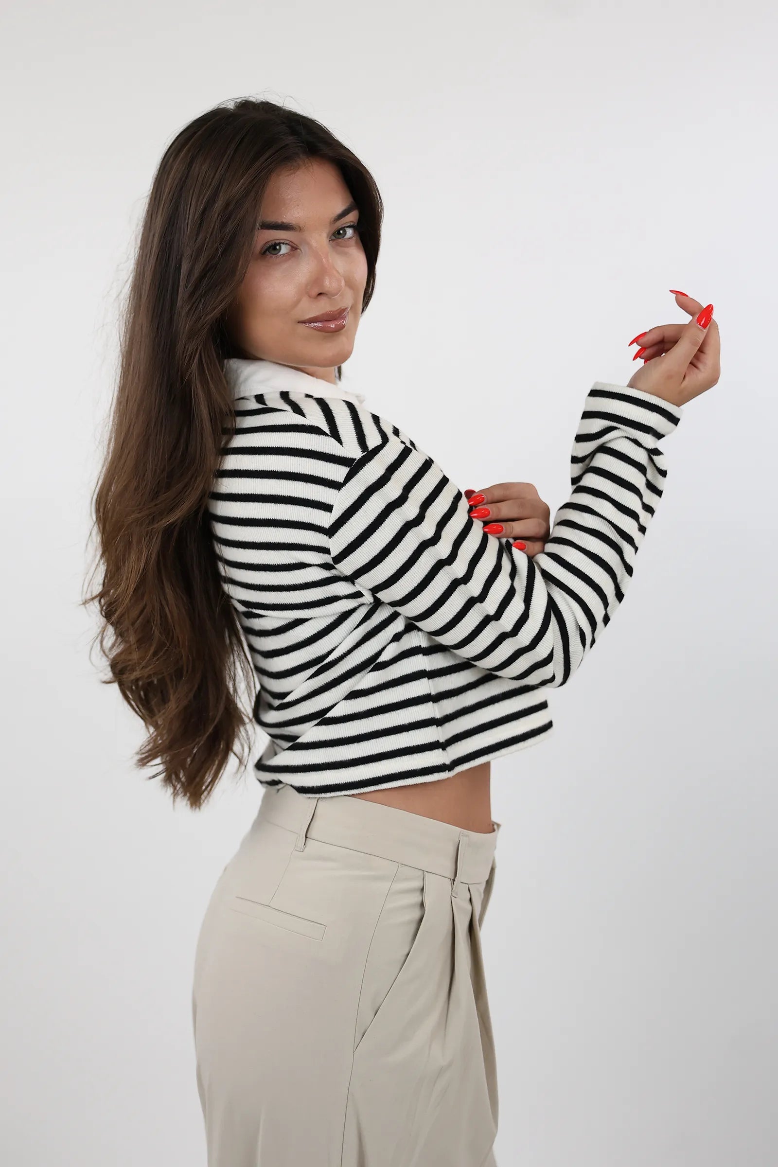 XHEMPER STRIPED COLLARED