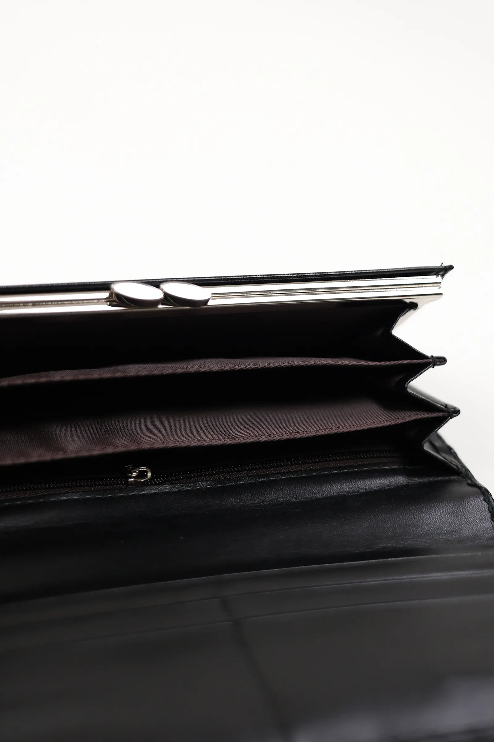 KULETË SCARLET LUXE