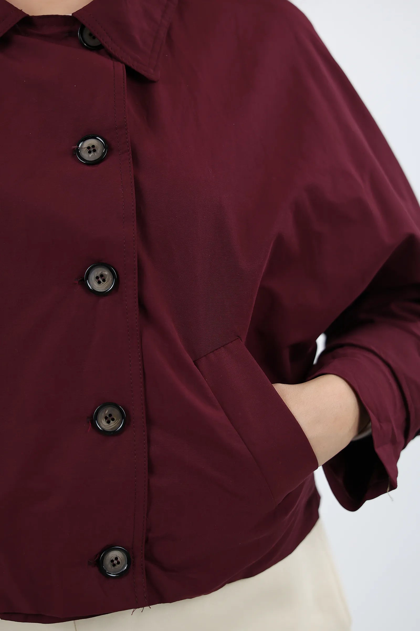 MANTIL ASYMMETRIC TRENCH