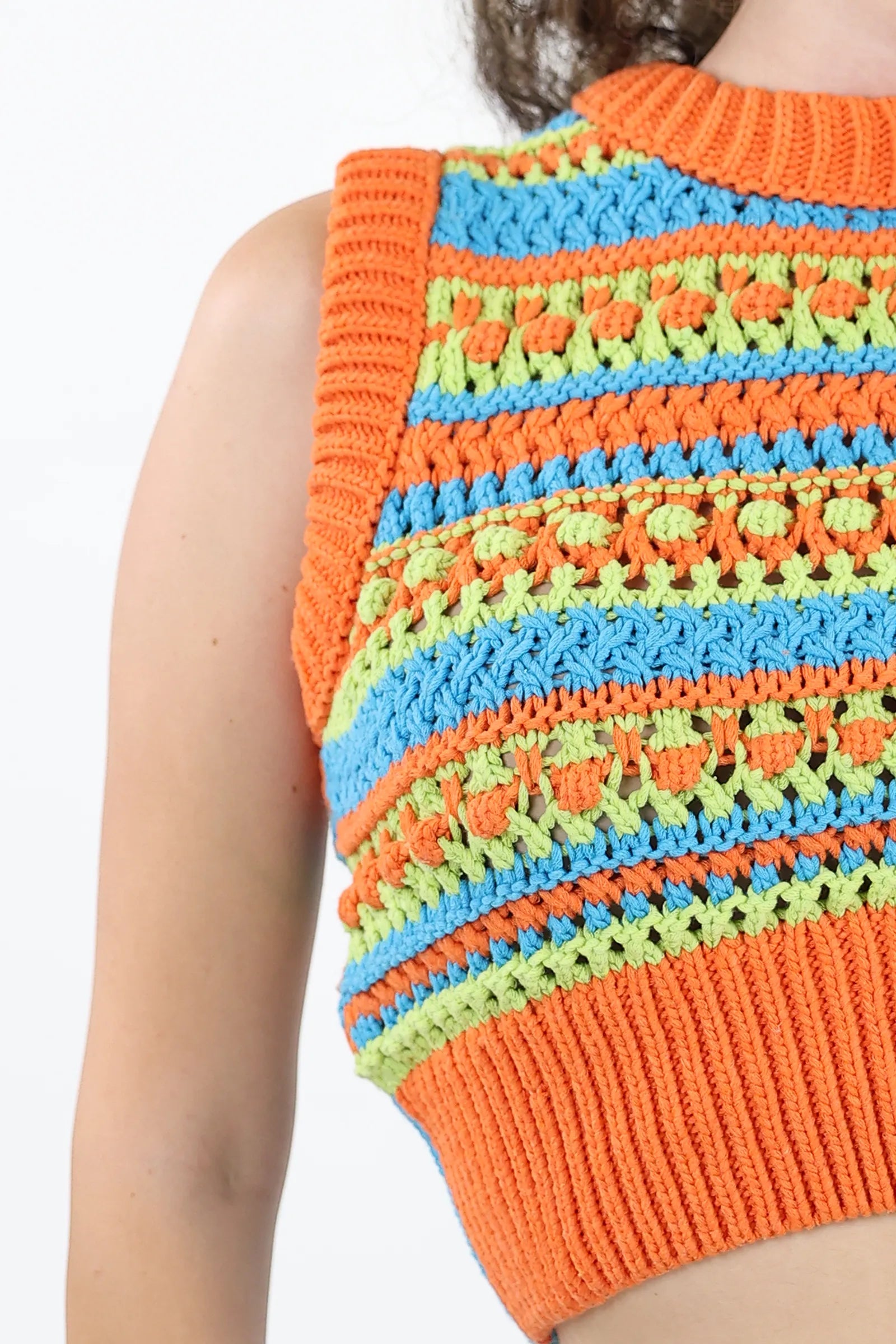 JELEK ORANGE CROCHET