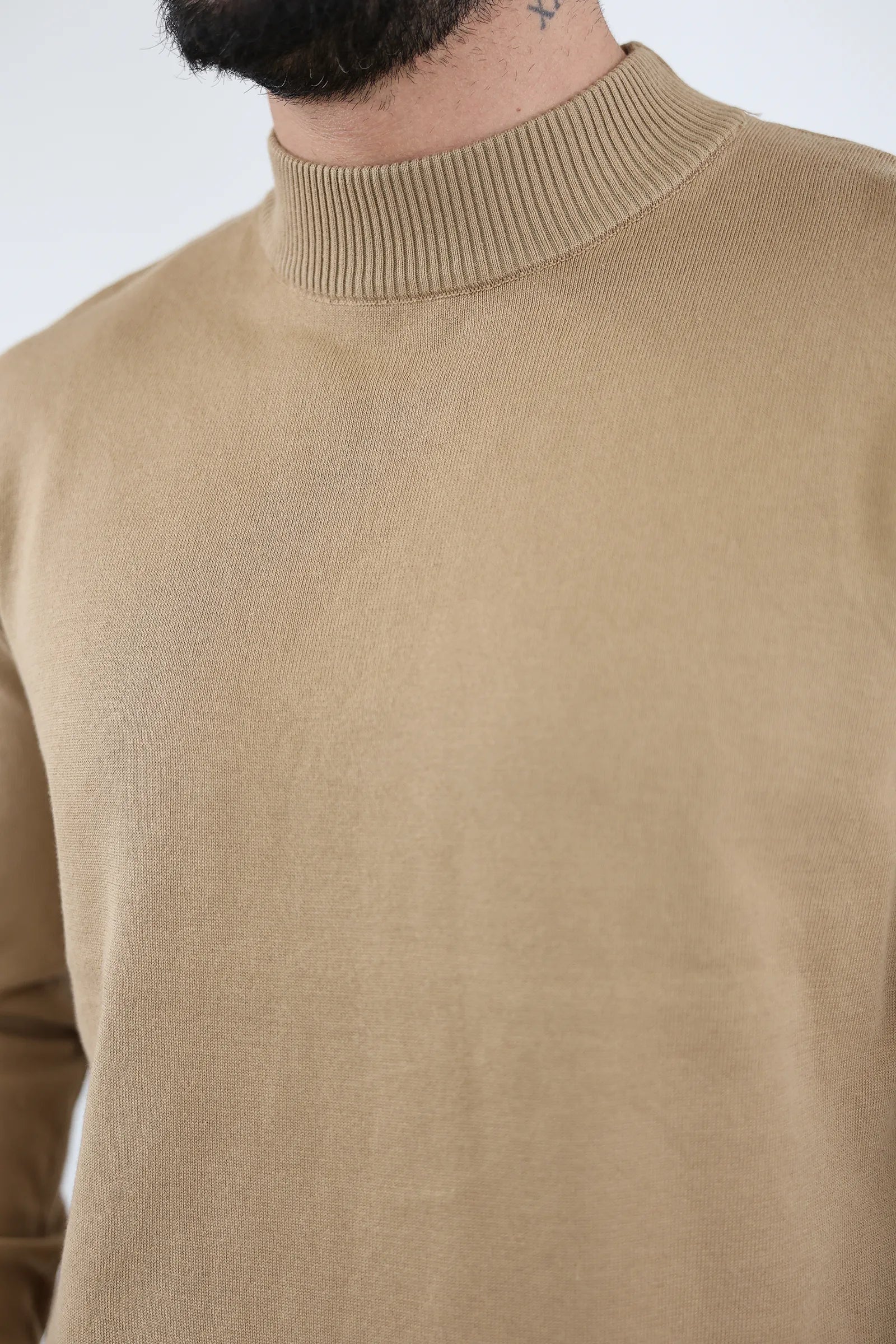 XHEMPER MOCK NECK