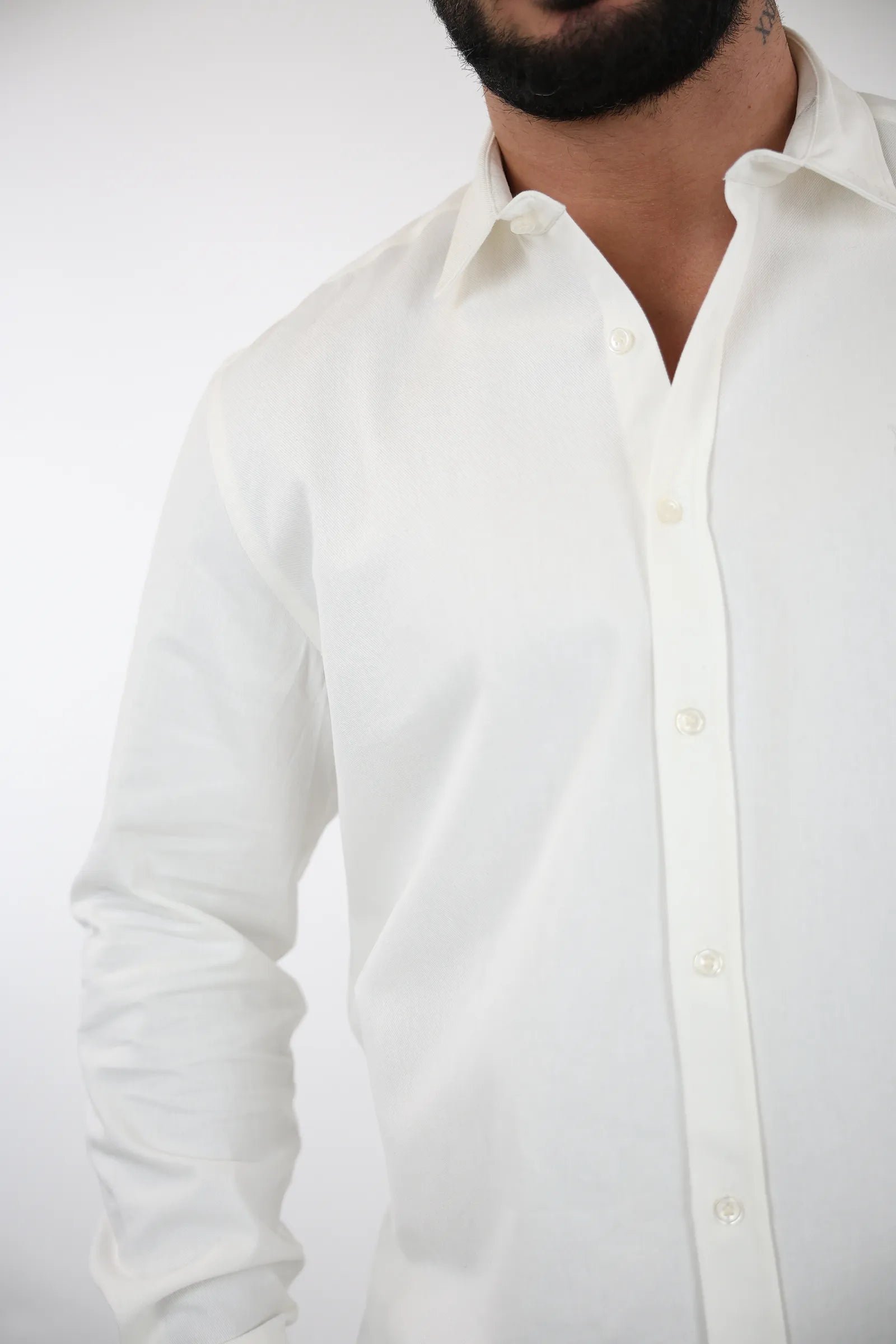 KËMISHË BUTTON DOWN SHIRT