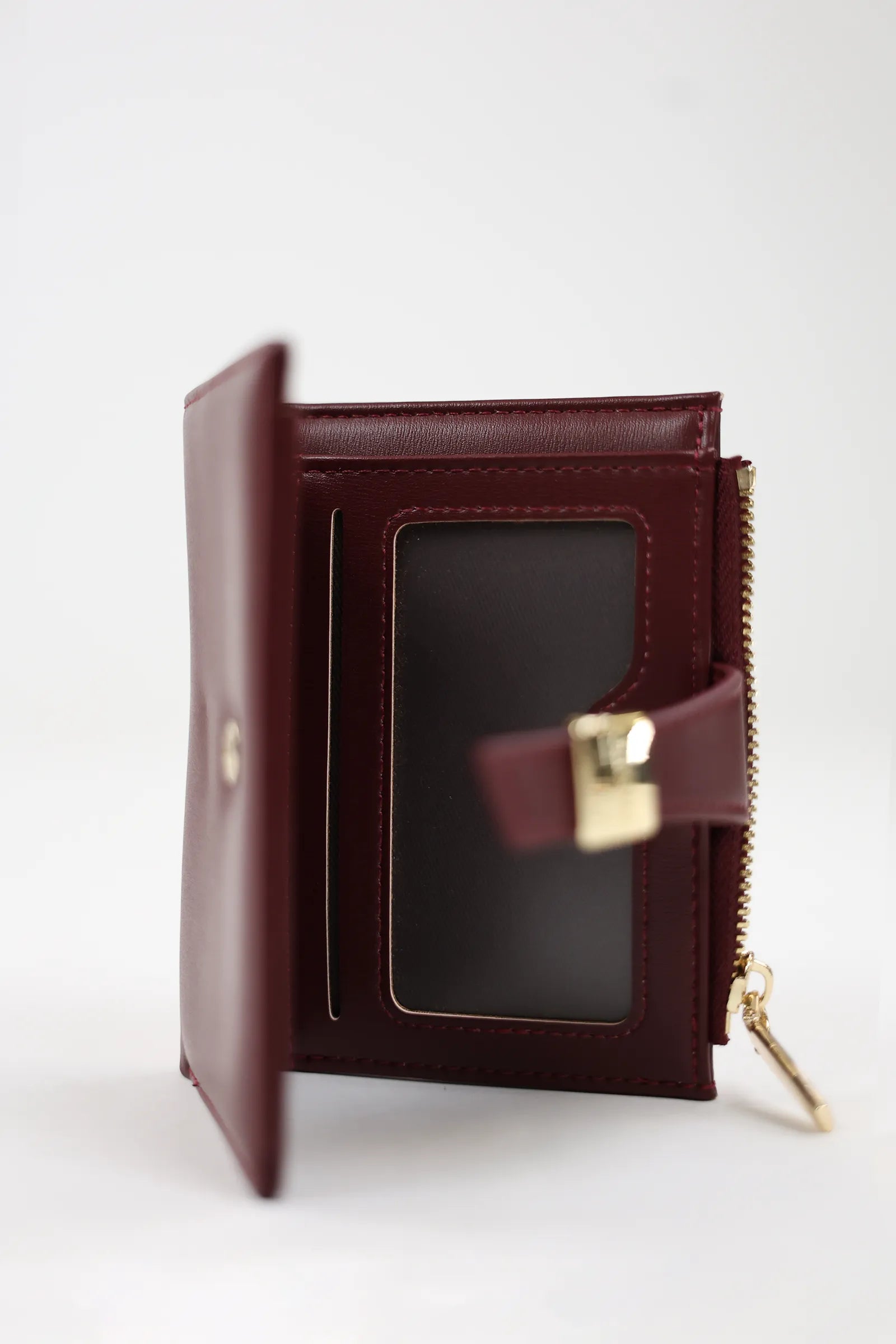 KULETË FAUX LEATHER