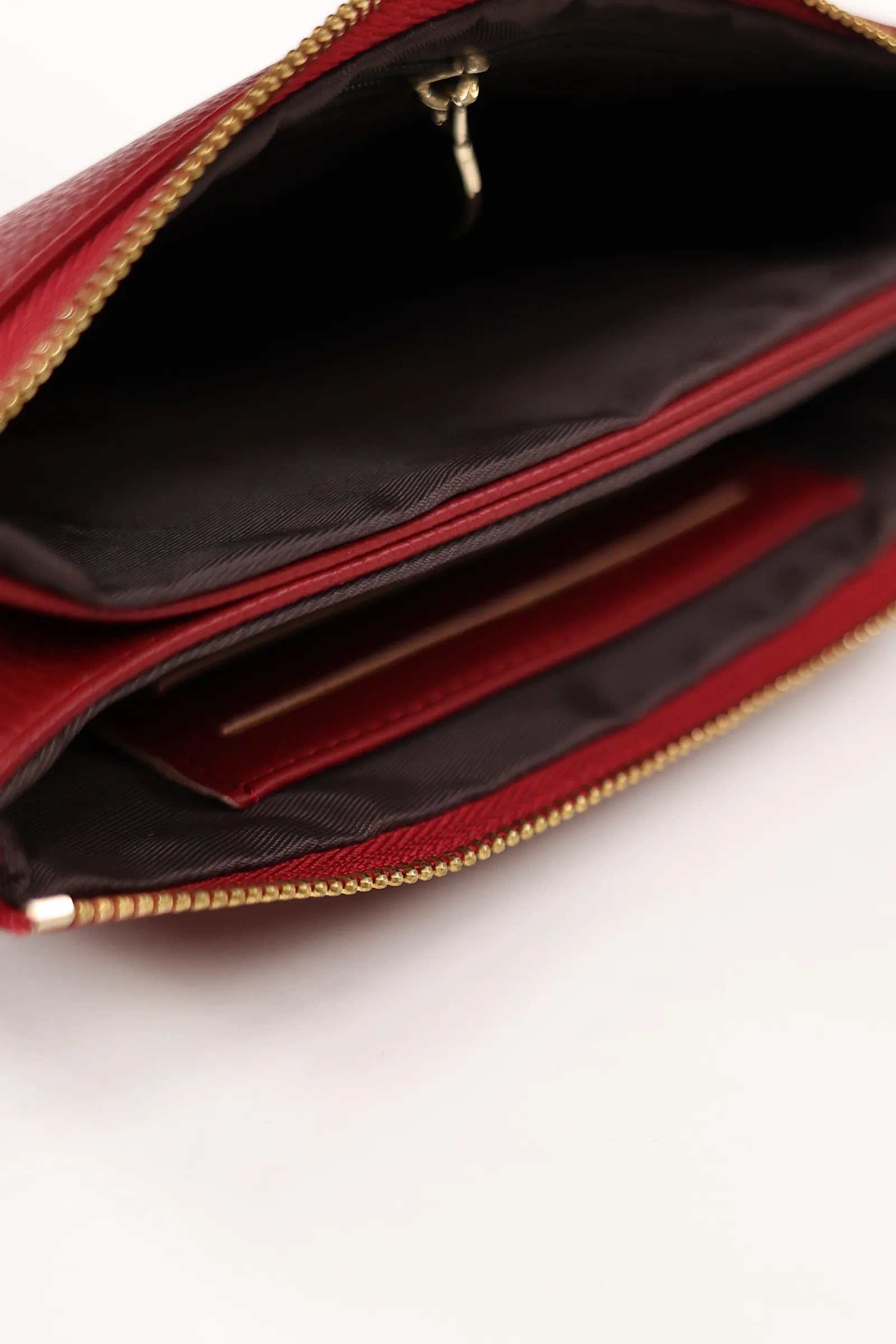 KULETË SLIM LEATHER