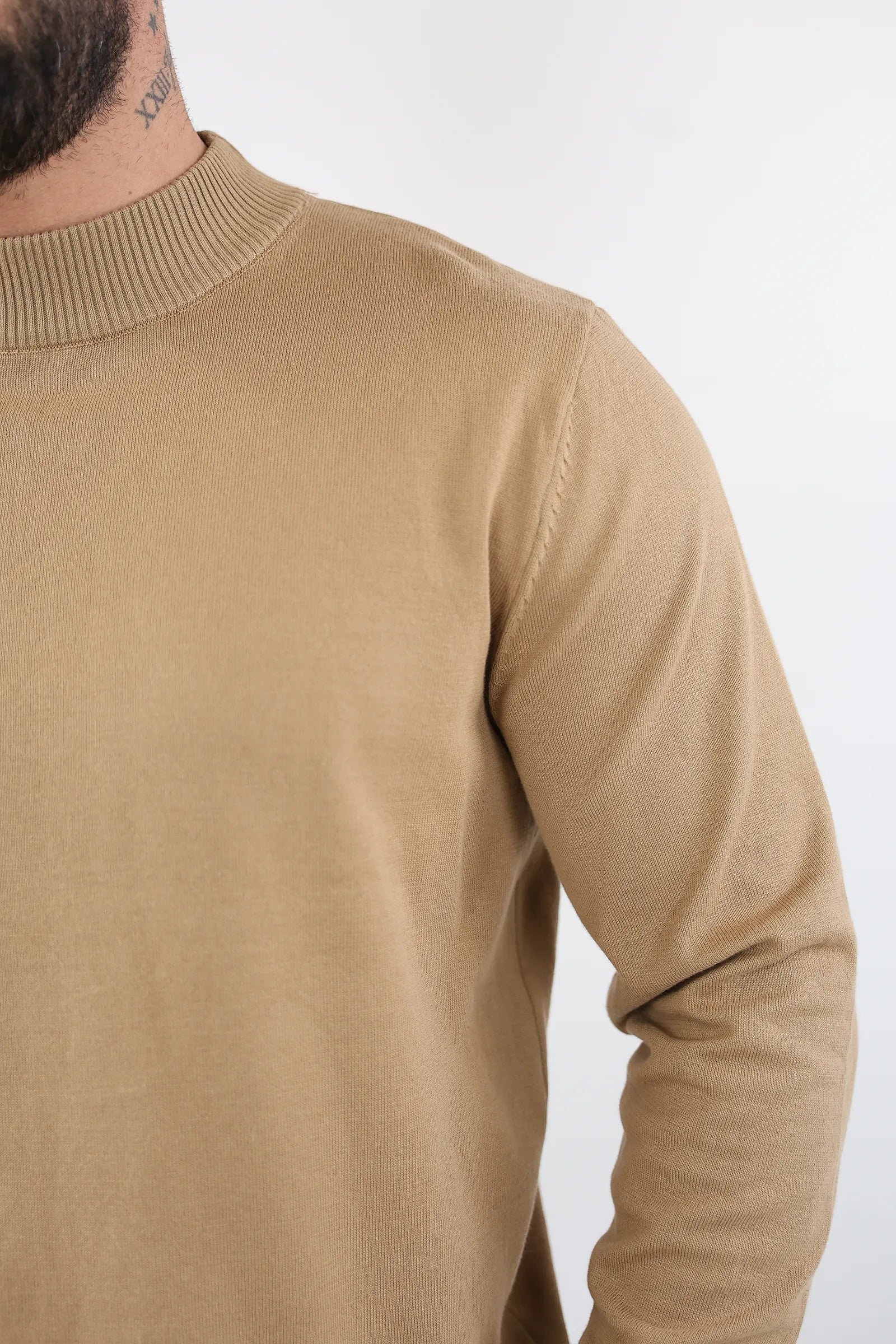 XHEMPER MOCK NECK
