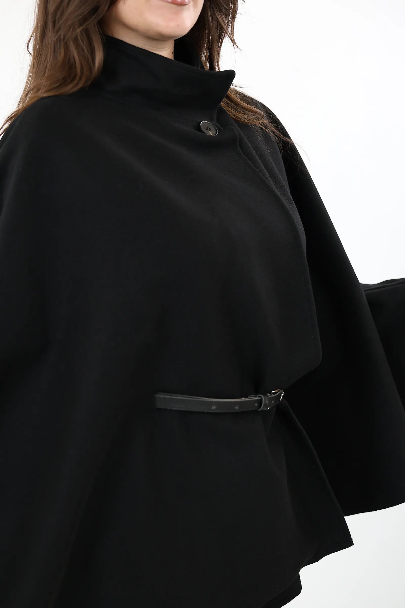 PALLTO BELTED PONCHO