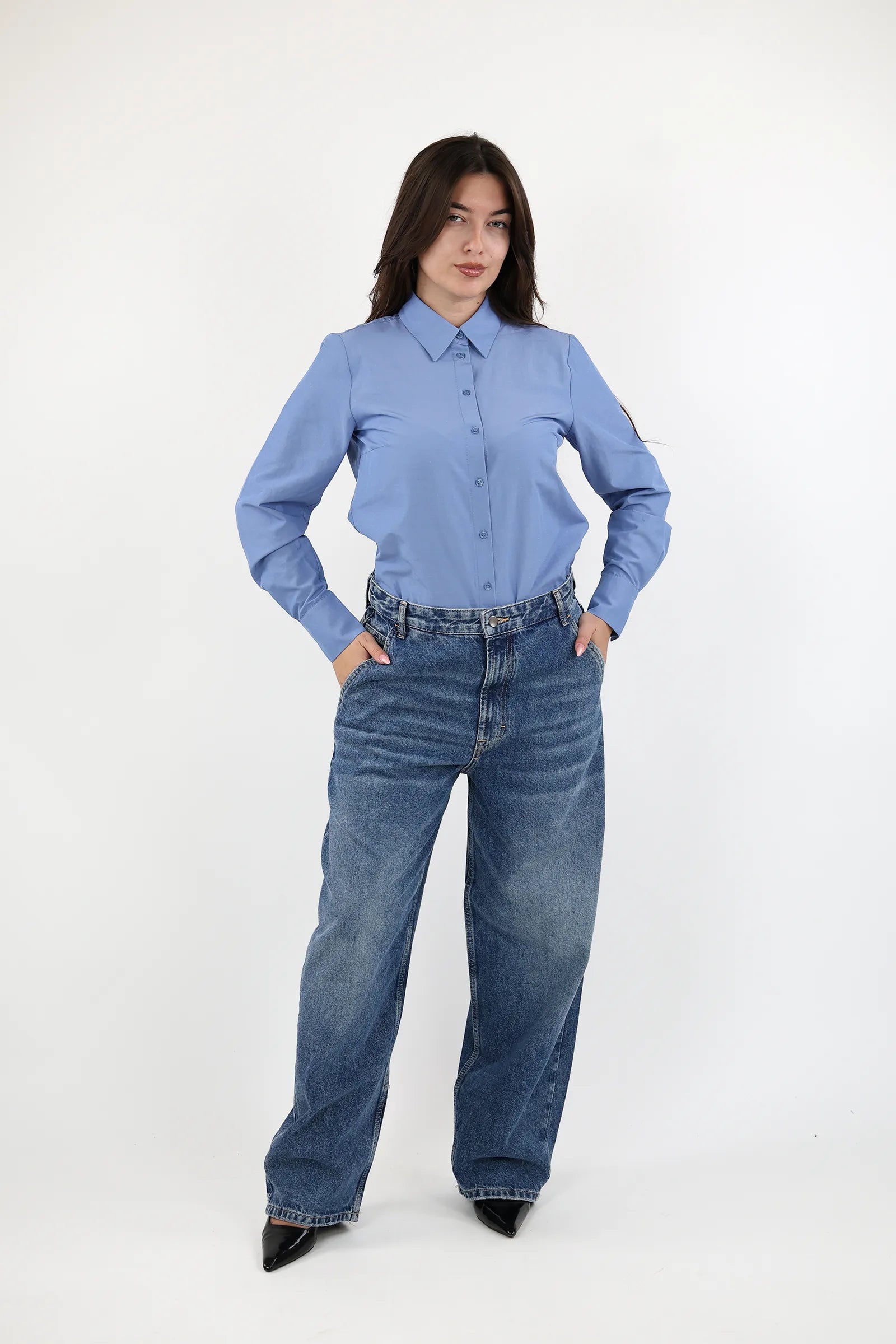 KËMISHË REGULAR FIT