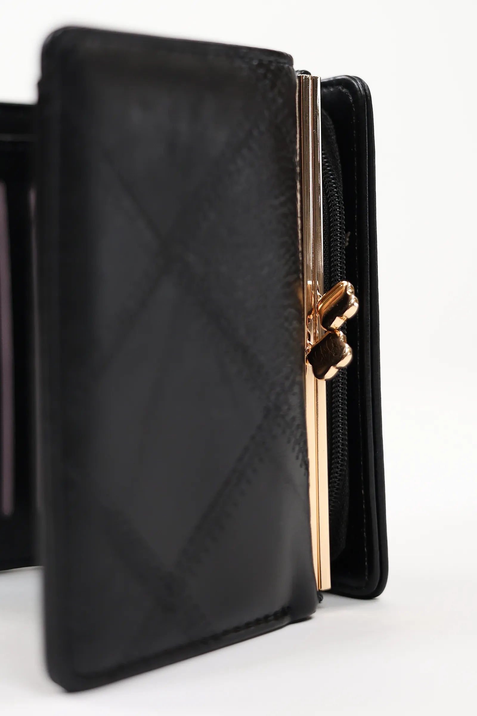 KULETË SMALL BROWN CLASP