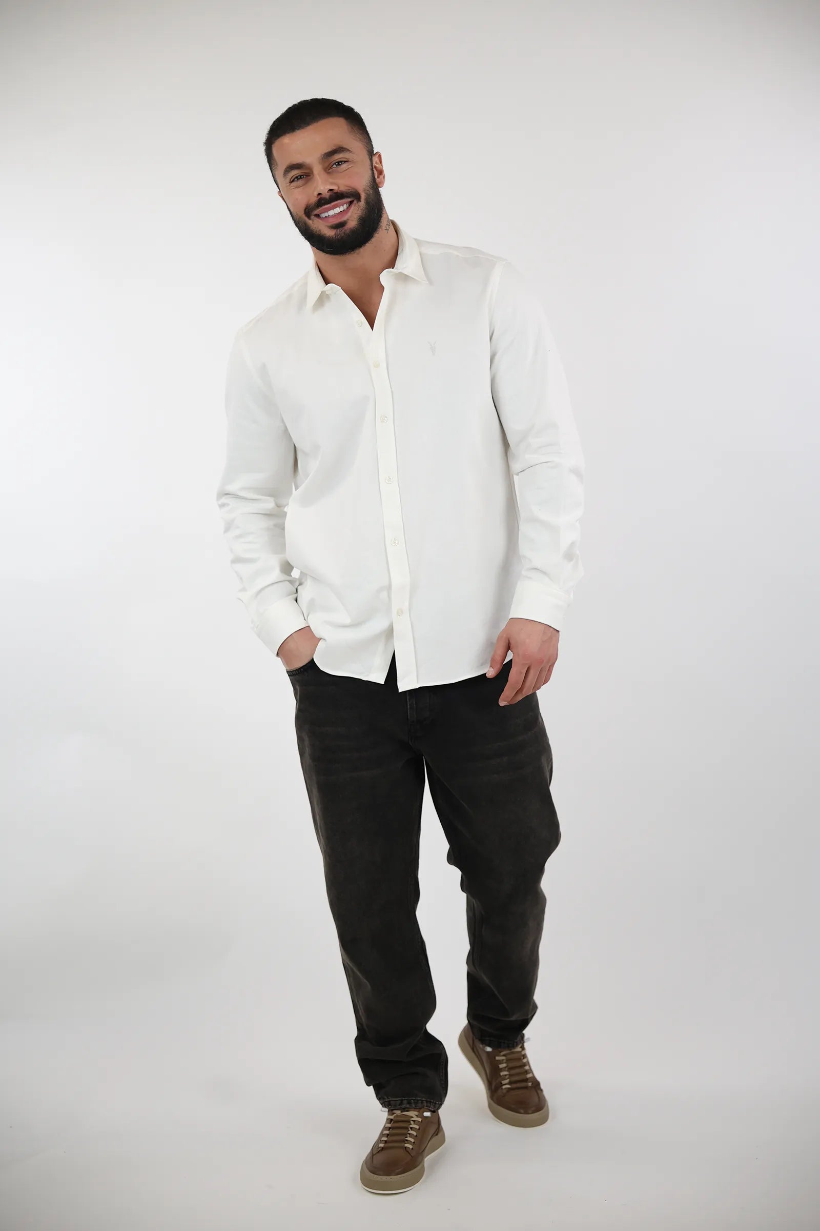 KËMISHË BUTTON DOWN SHIRT