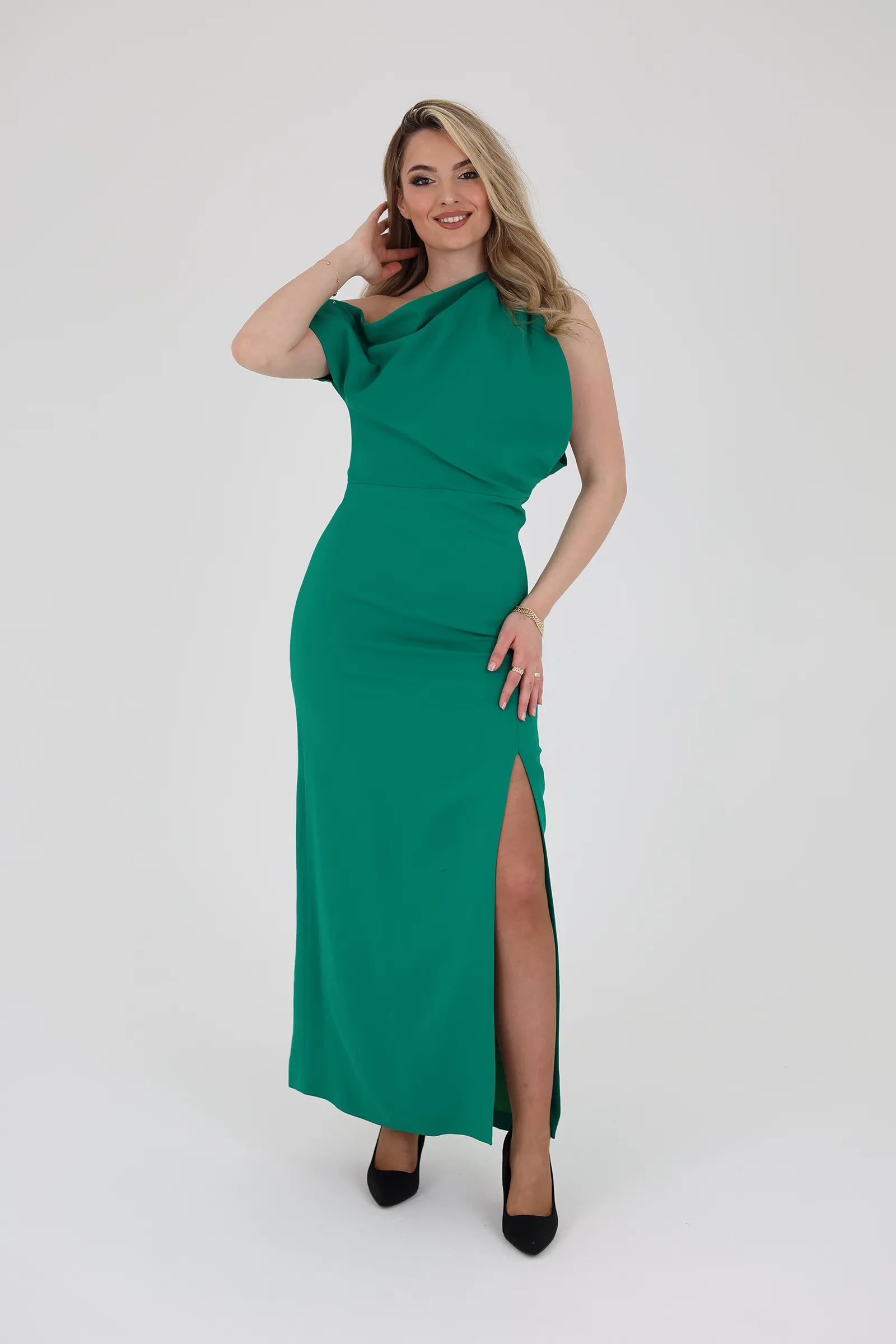 Fustan asymmetrical draped