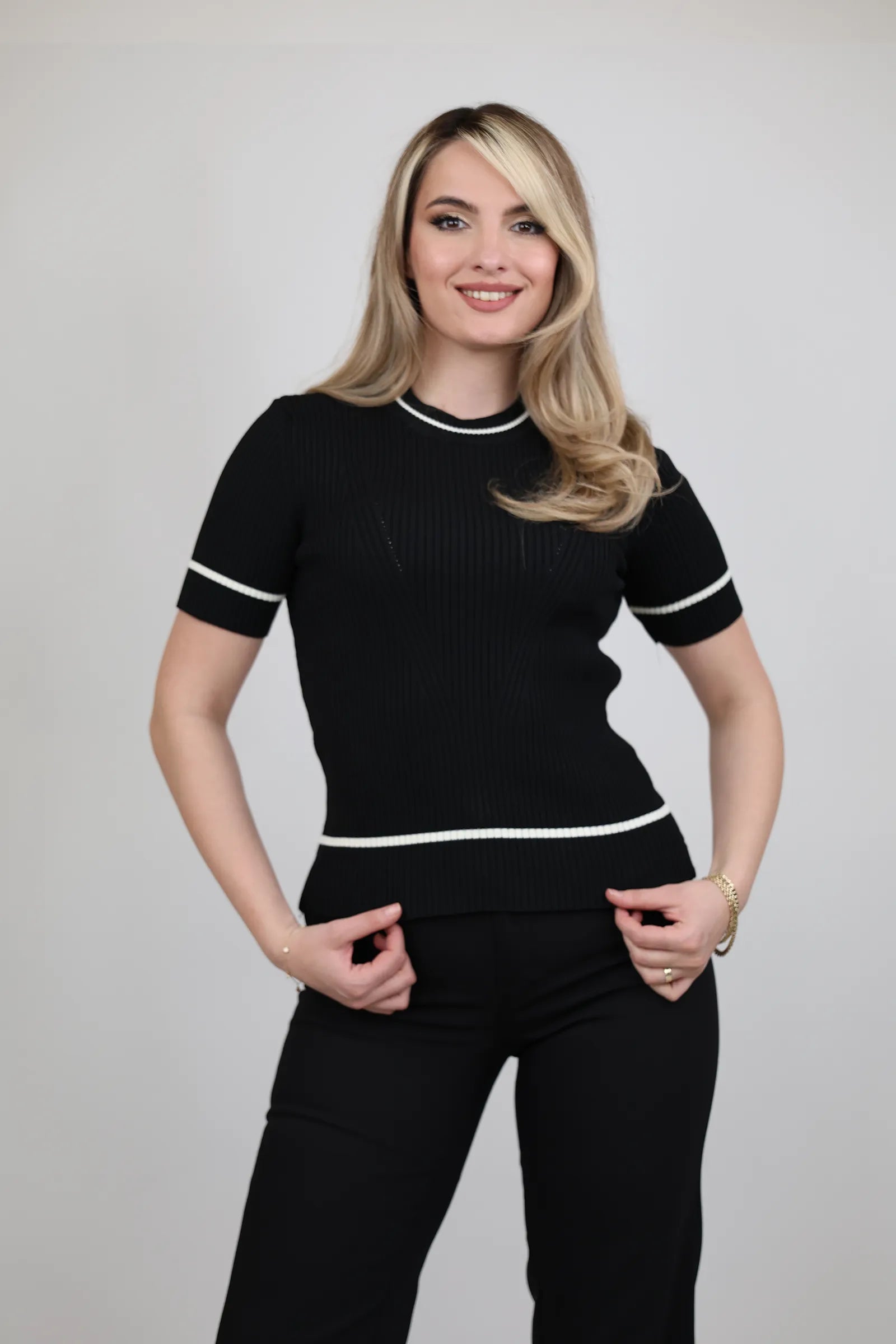 Maice stripe detail