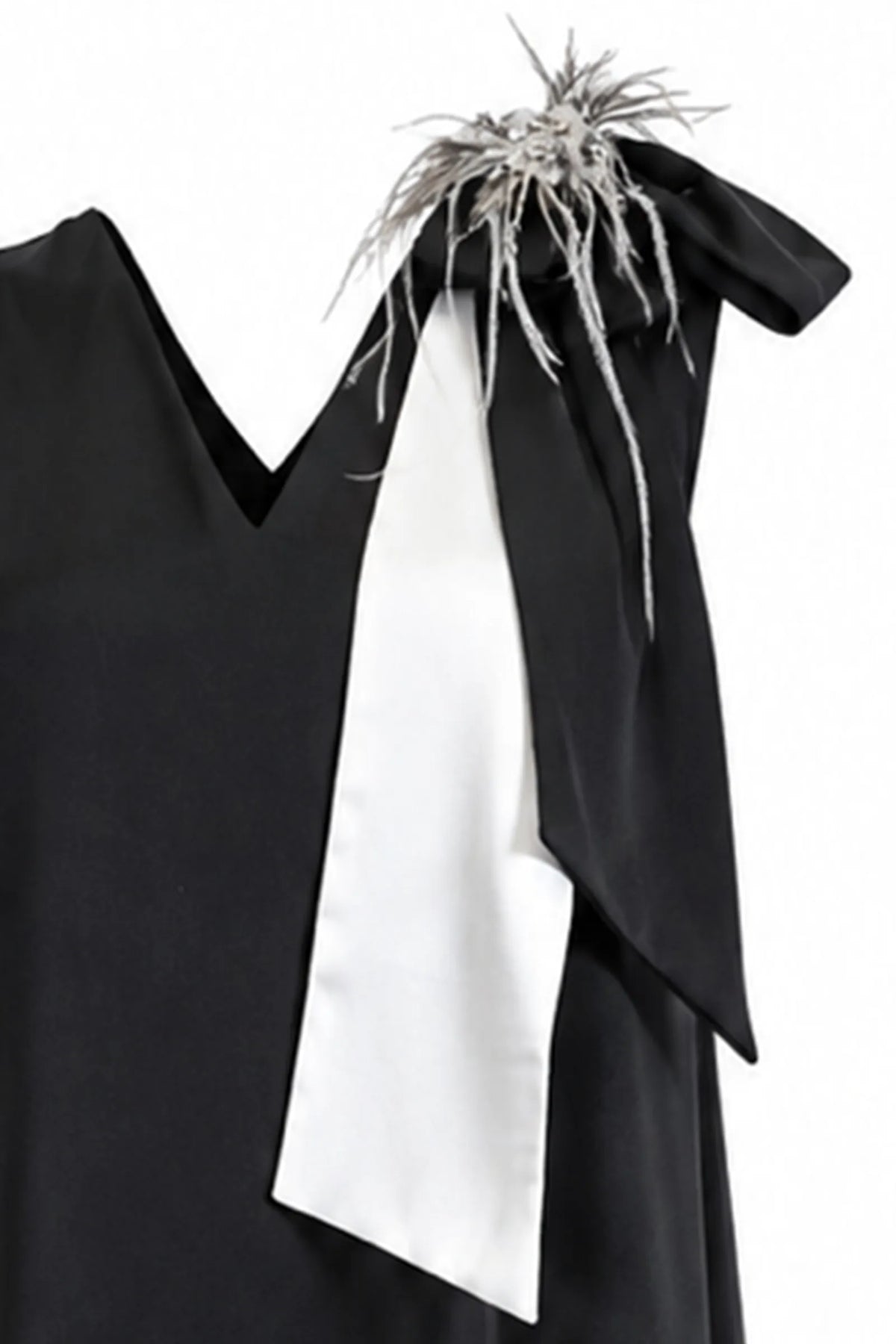 Fustan elegant feather