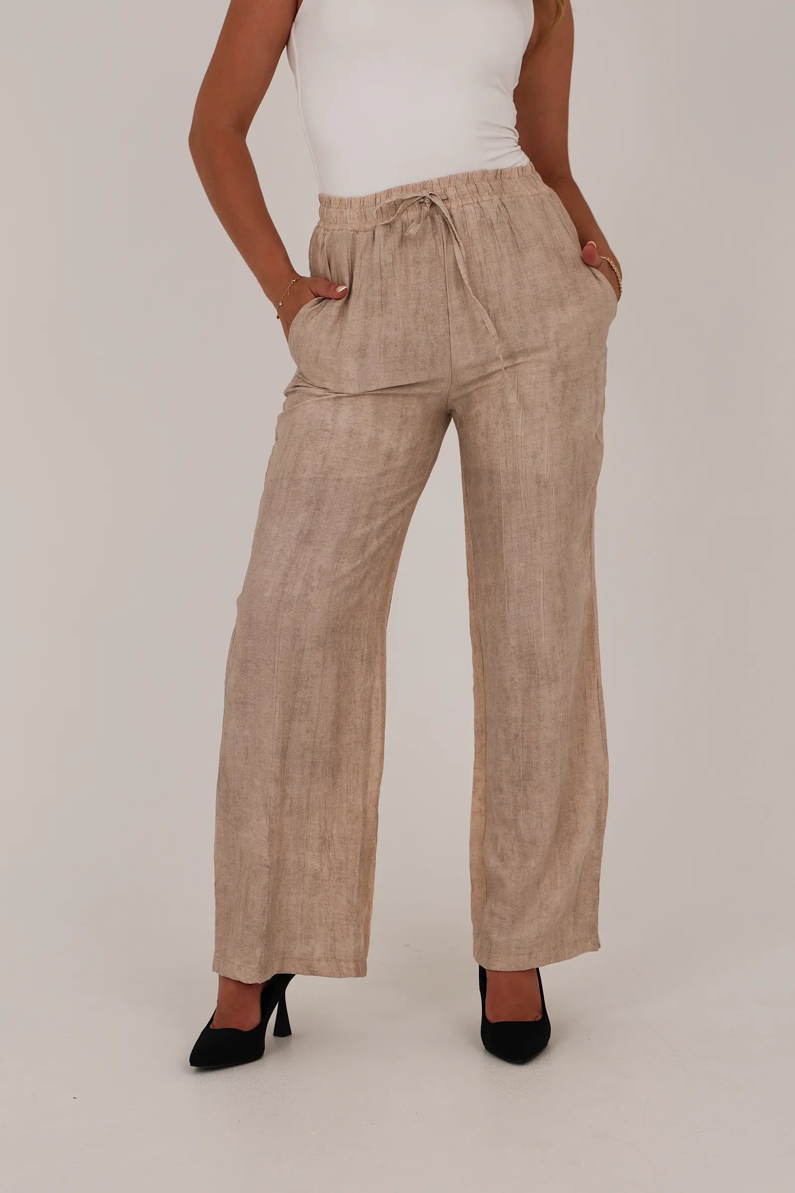 Pantallona chic neutral
