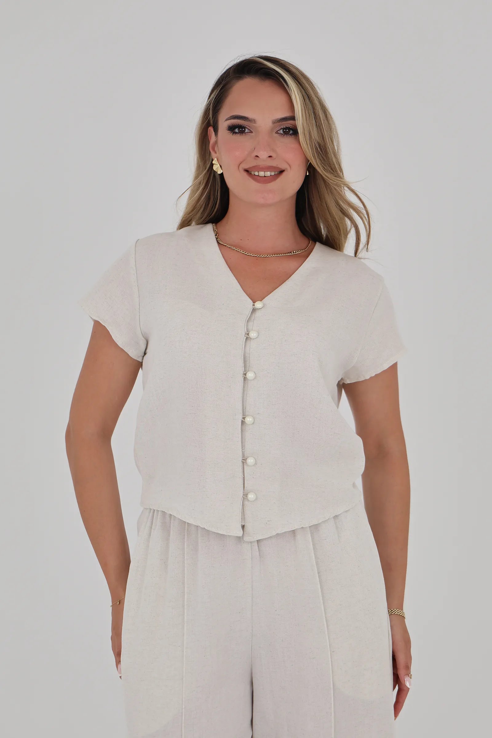 Kemishe pearl button