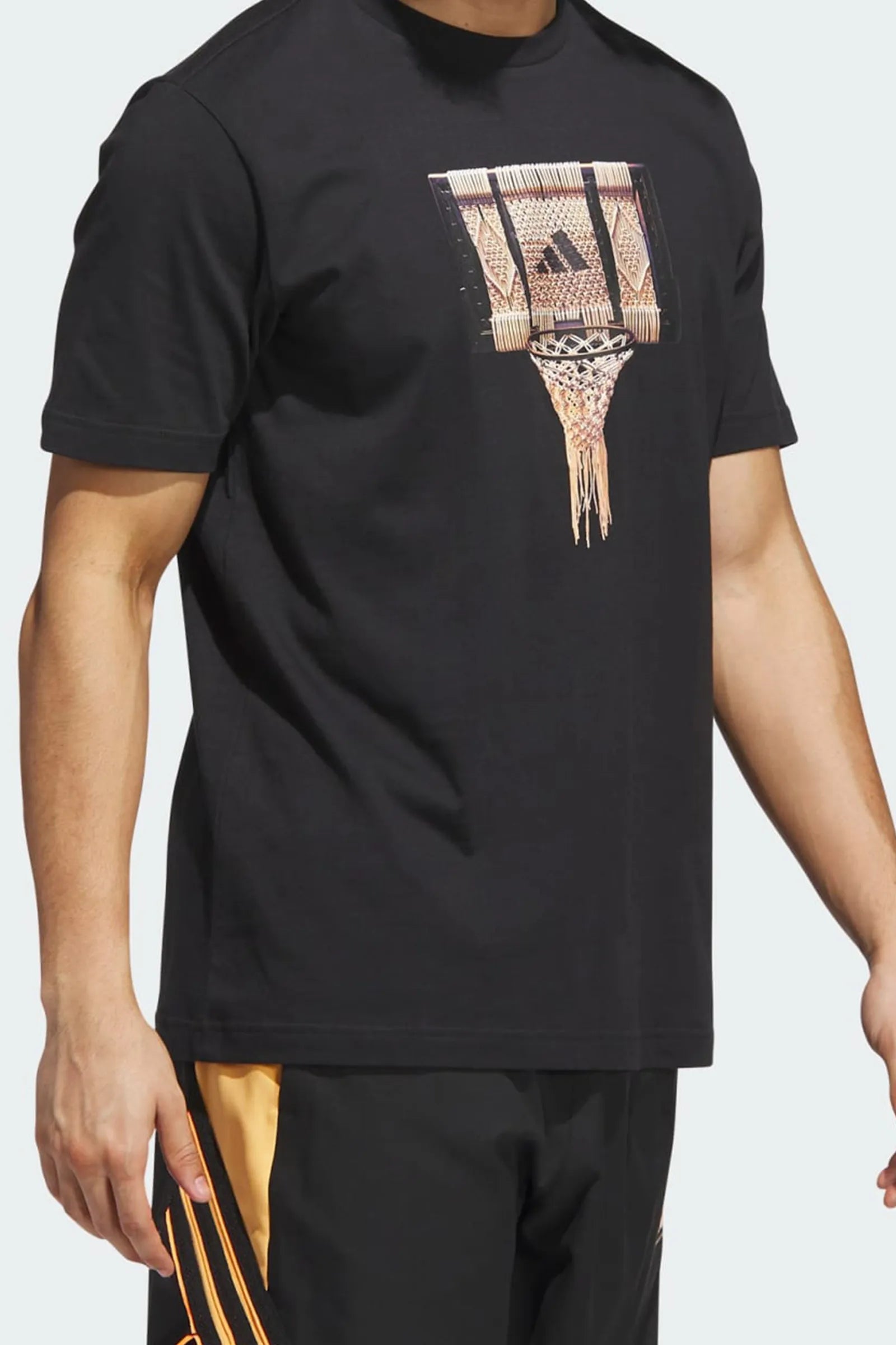 MAICË BASKETBALL GALLERY GRAPHIC TEE