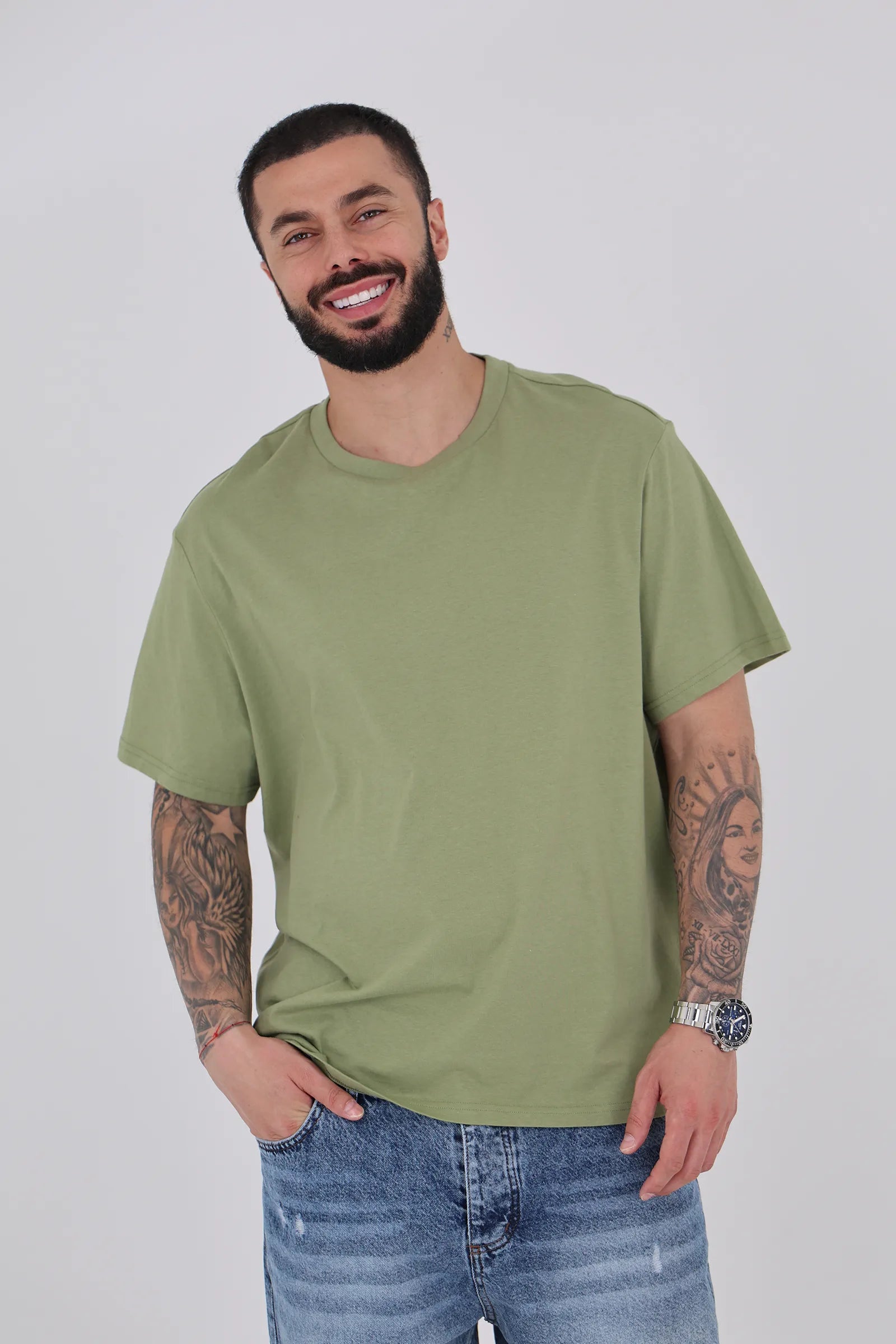 Maice under shirt