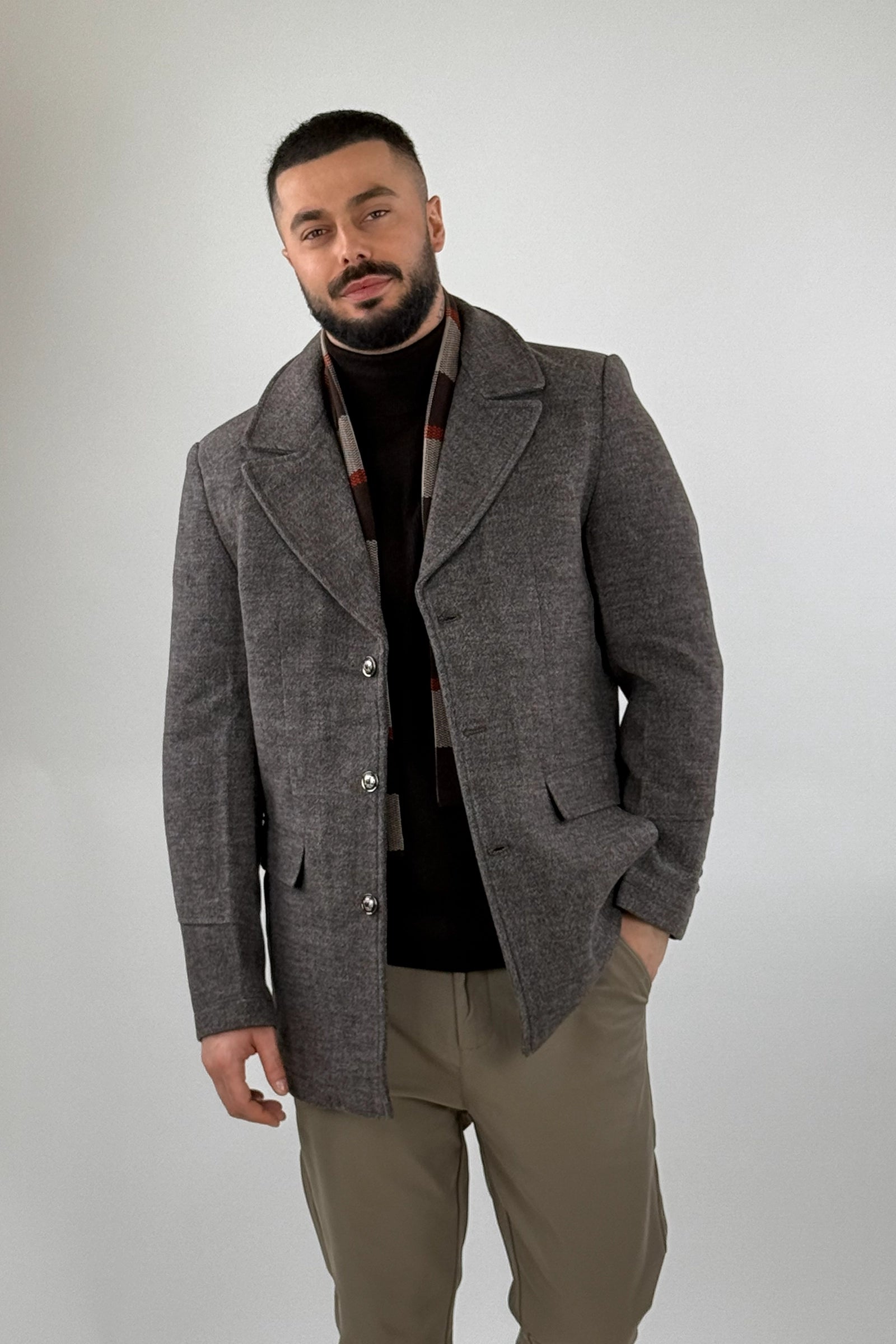 Pallto slim fit roll neck