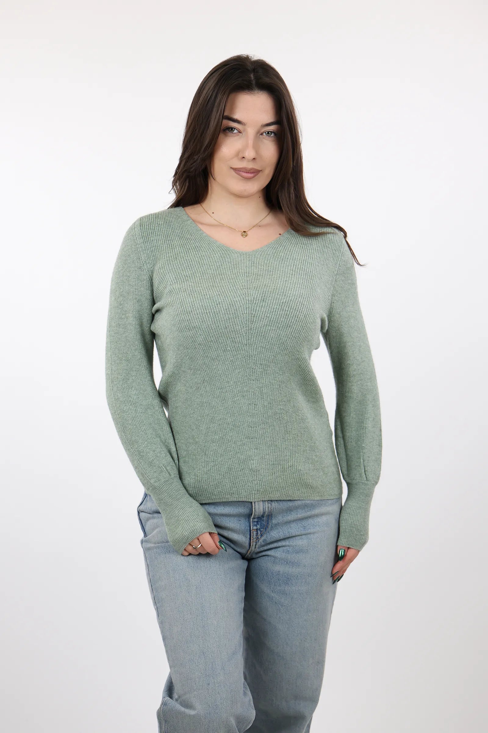 Xhemper chuba v-neck