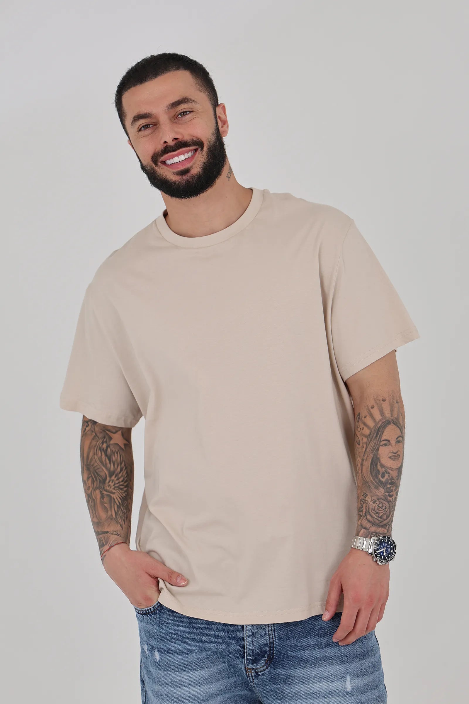 Maice under shirt