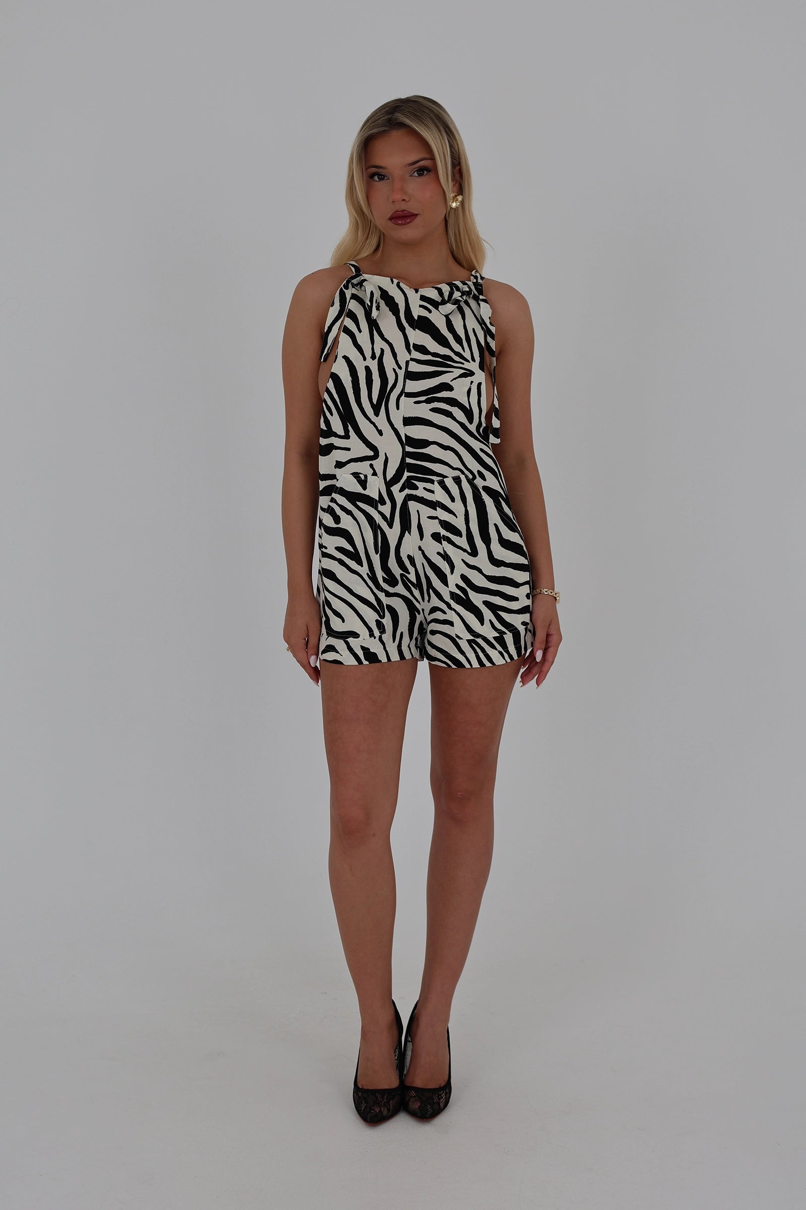 Kombinezon zebra print