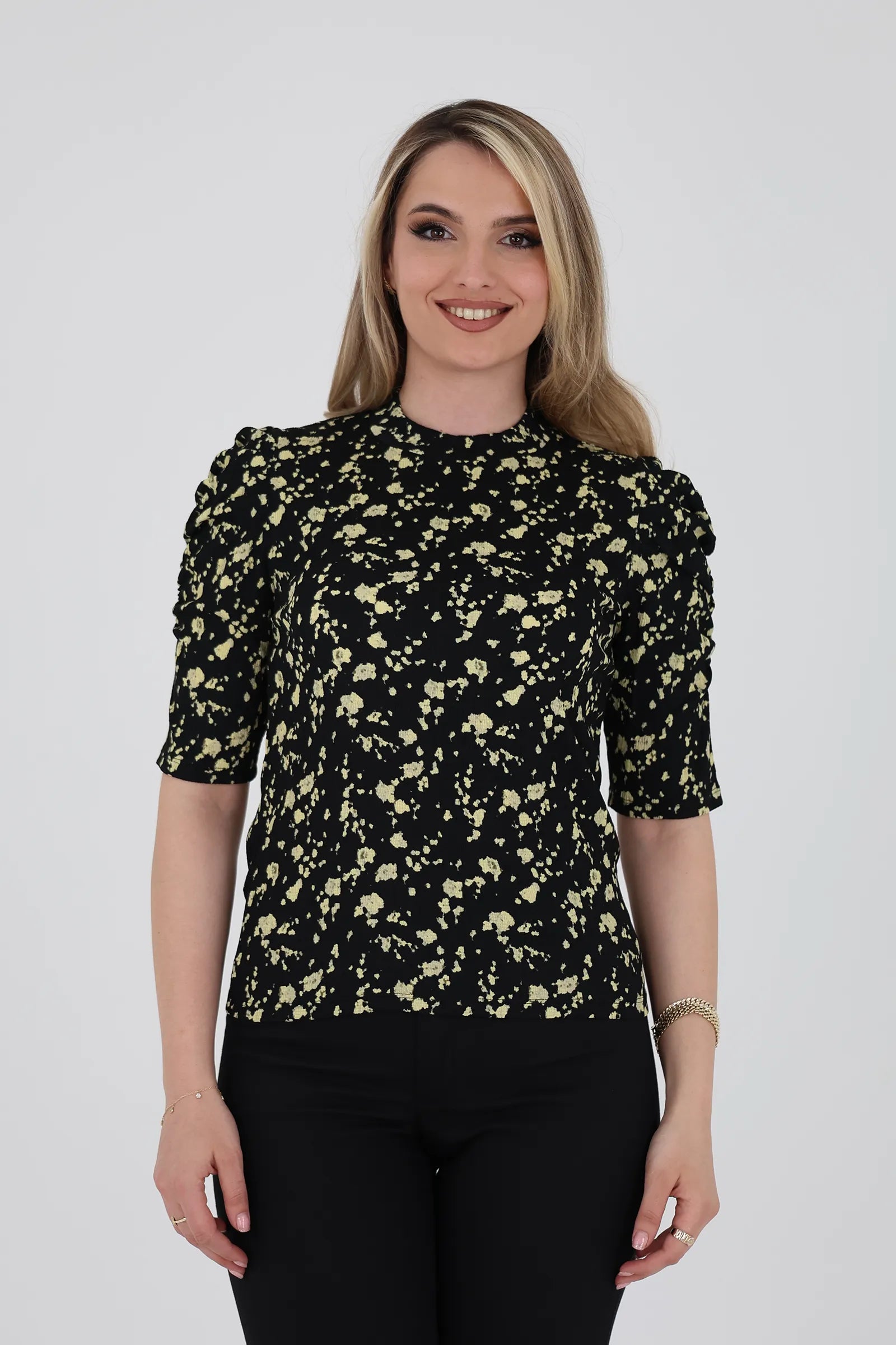 Maice floral puff