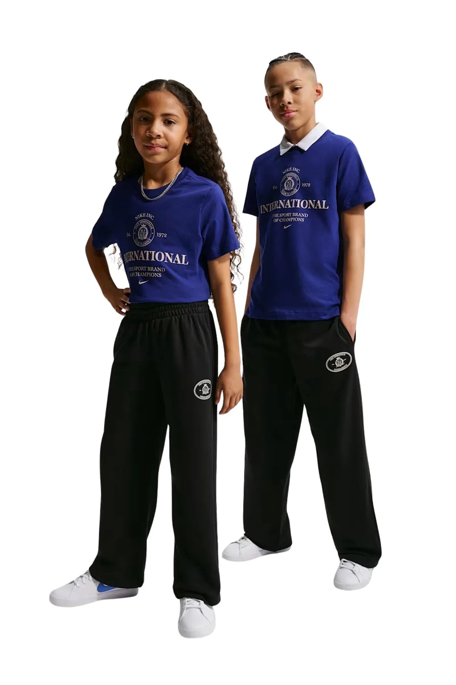 Trenerka nike sportswear club older kids' french terry open-hem trousers IV5264-010