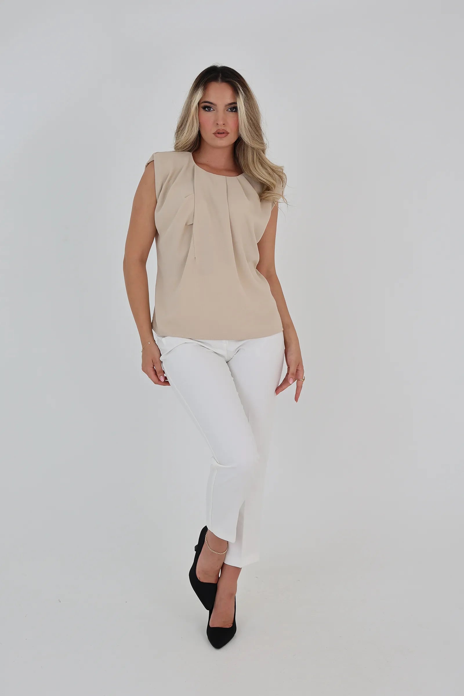 Maice padded shoulder