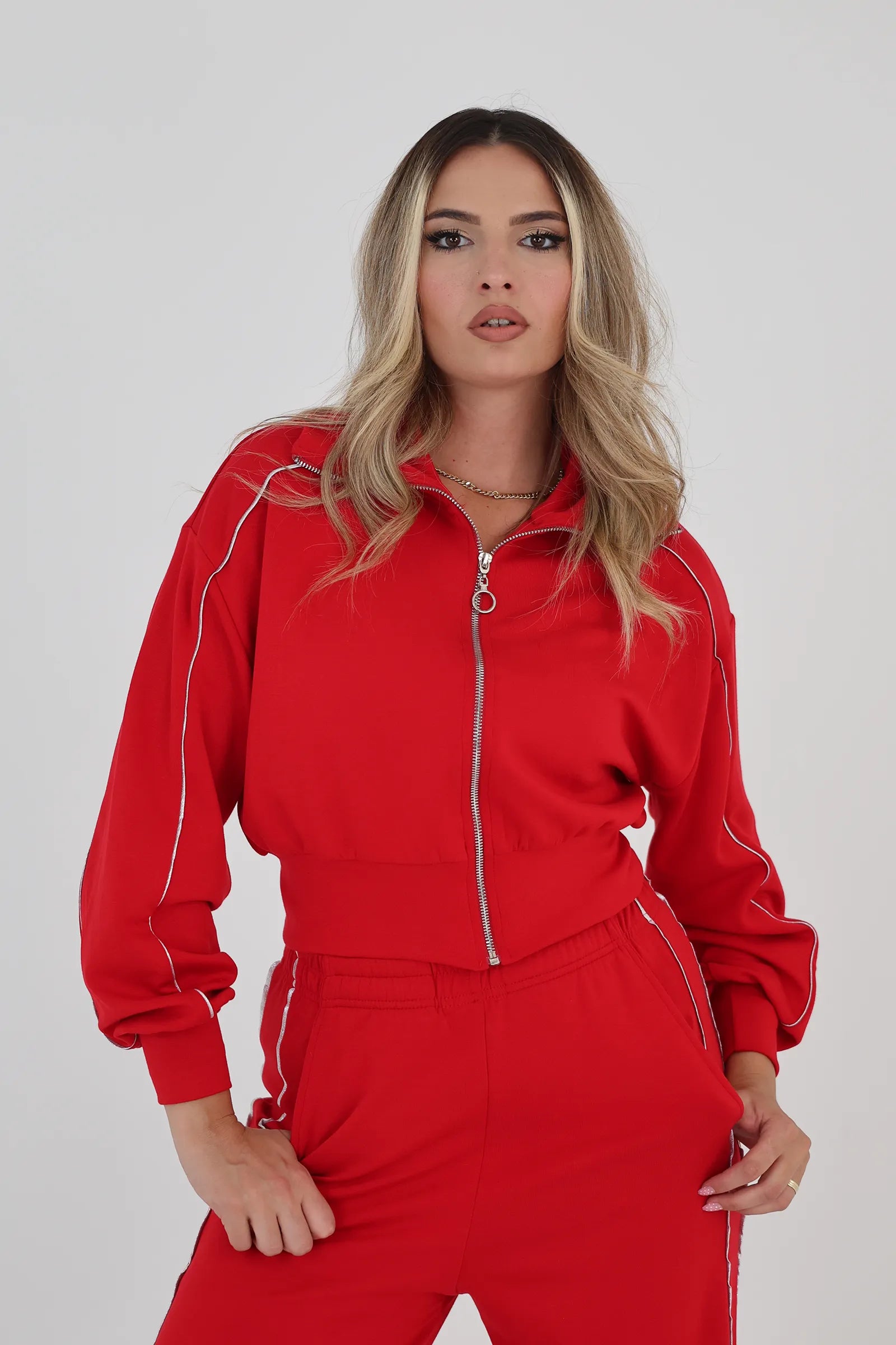 Trenerka cherry chill set