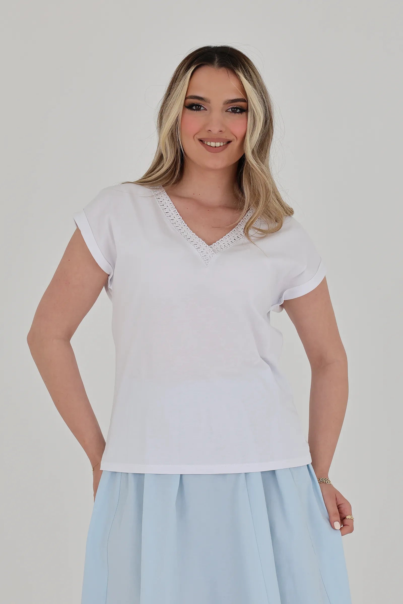 Maice v-neck tee