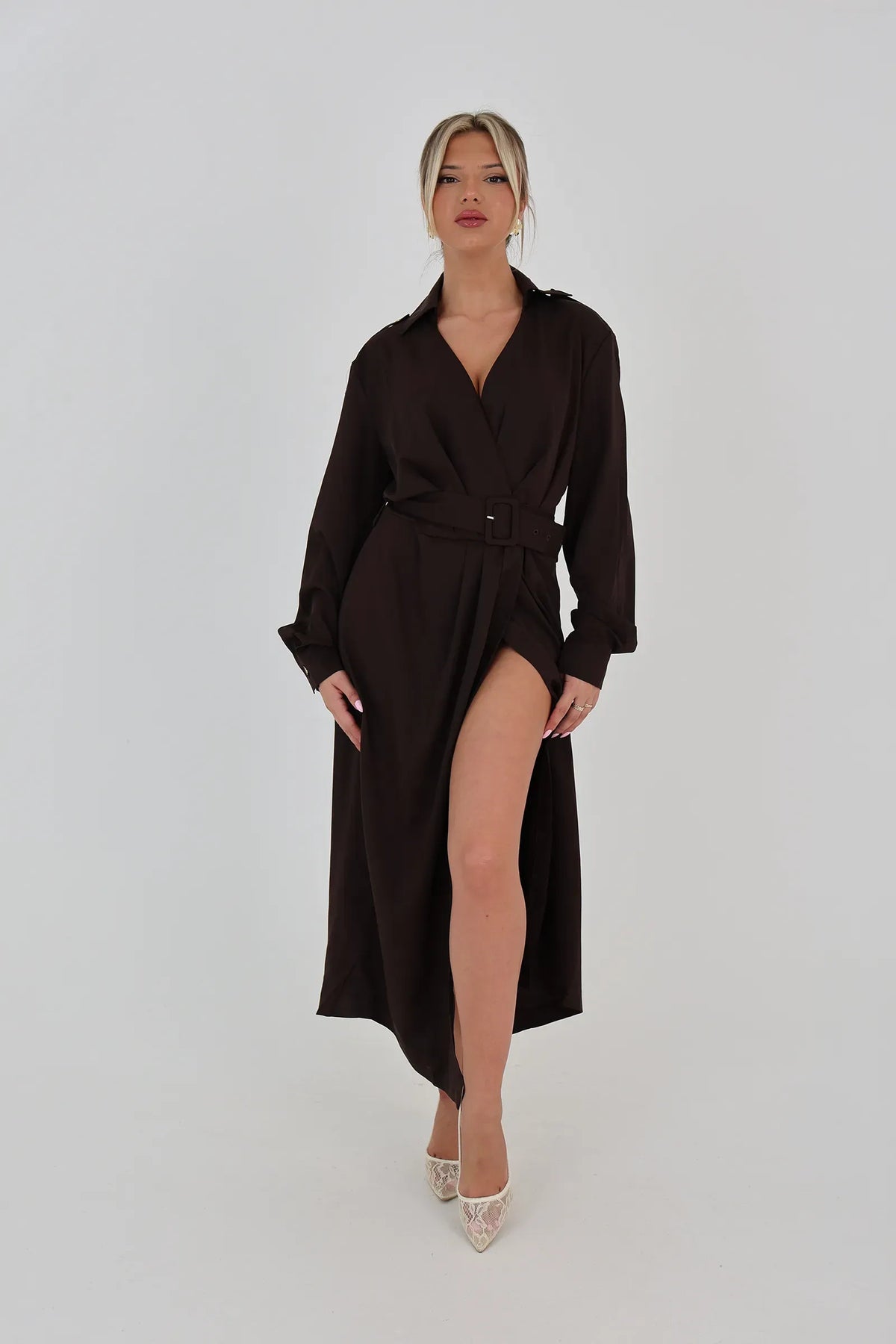 Fustan collared v-neck