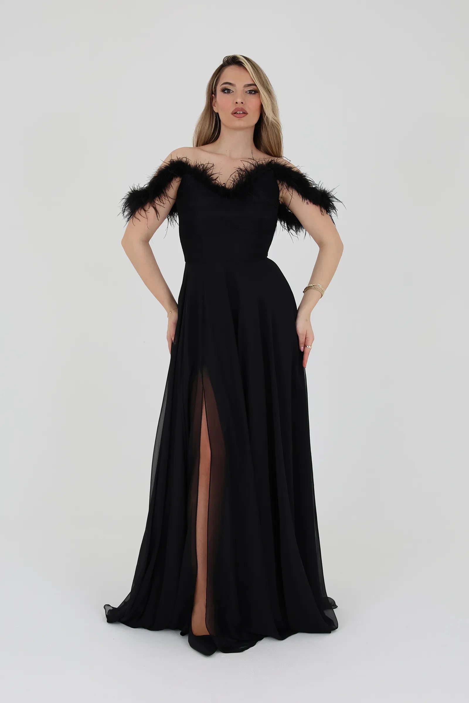 Fustan evening gown