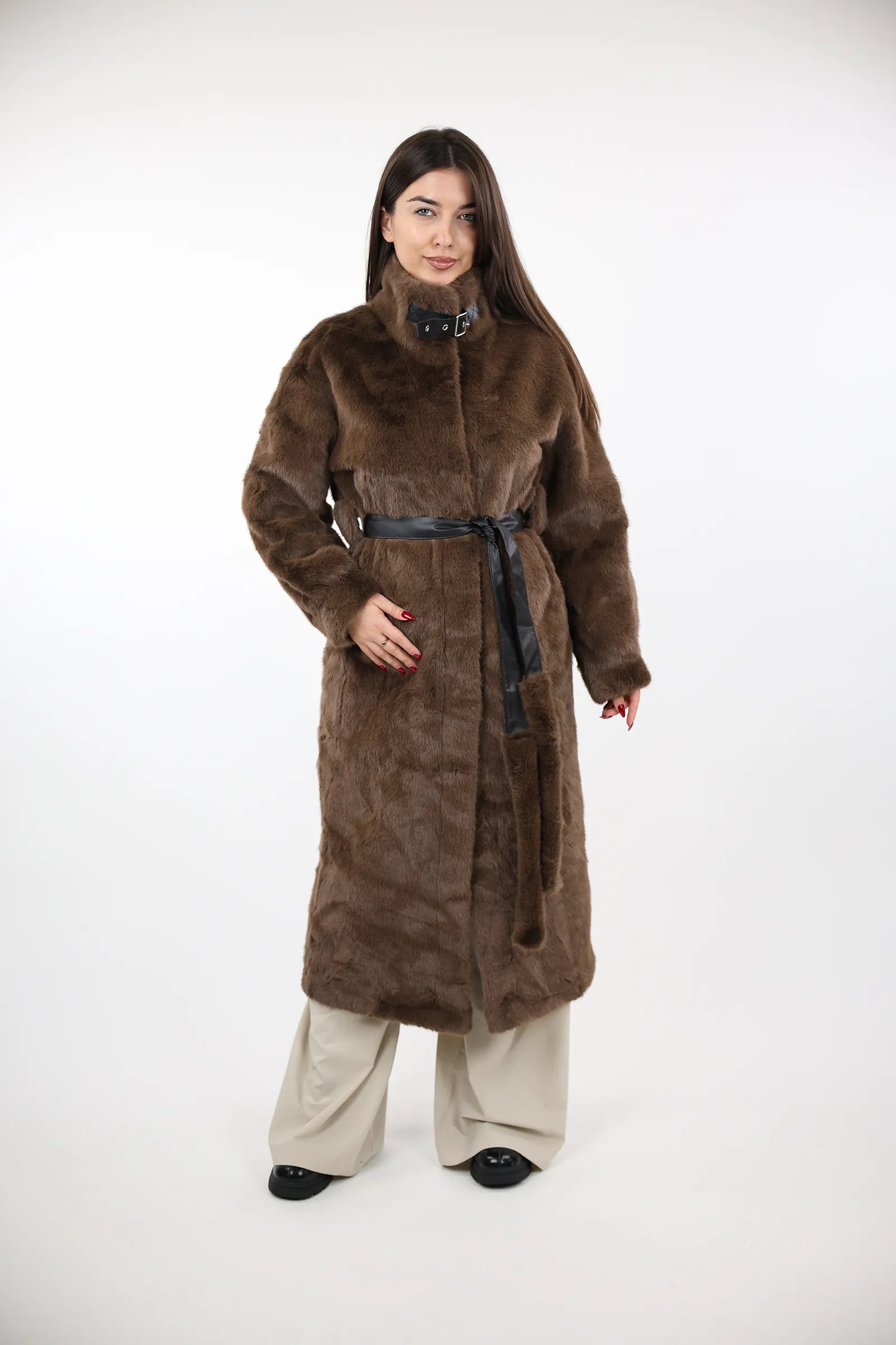 JAKNE Oversized  Faux Fur