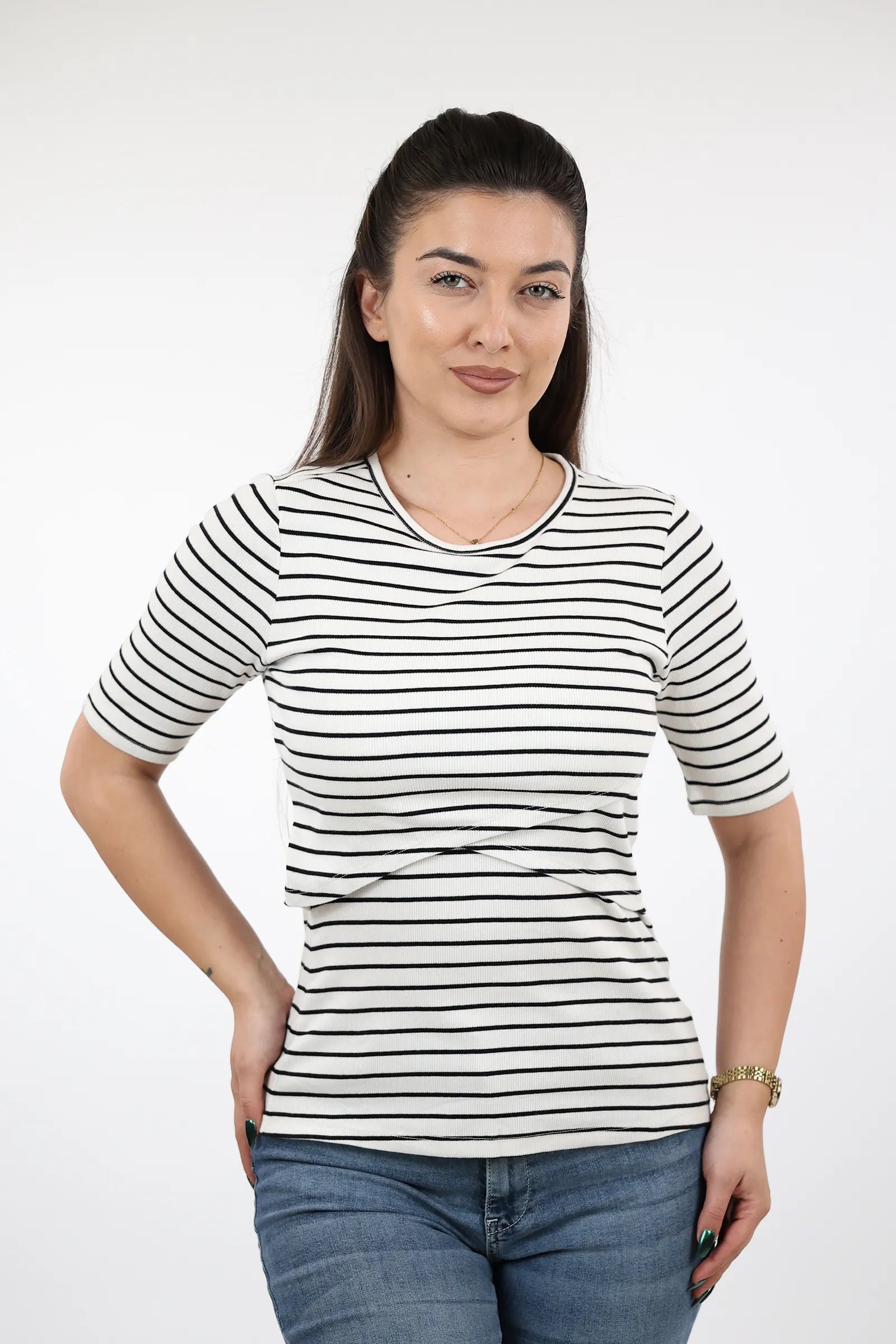 MAICË Twist Knot Top