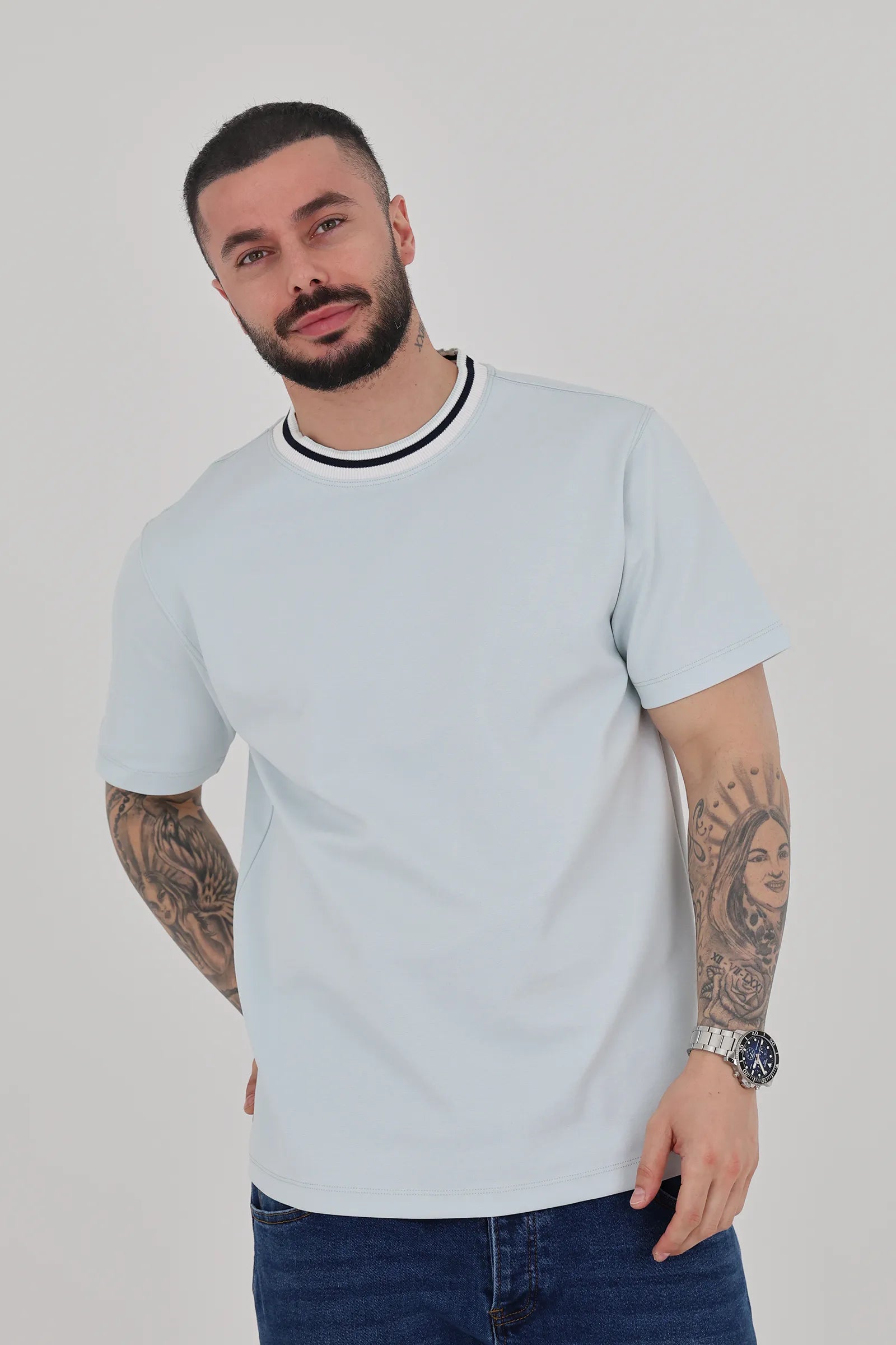 Maice contrast ribbed neck