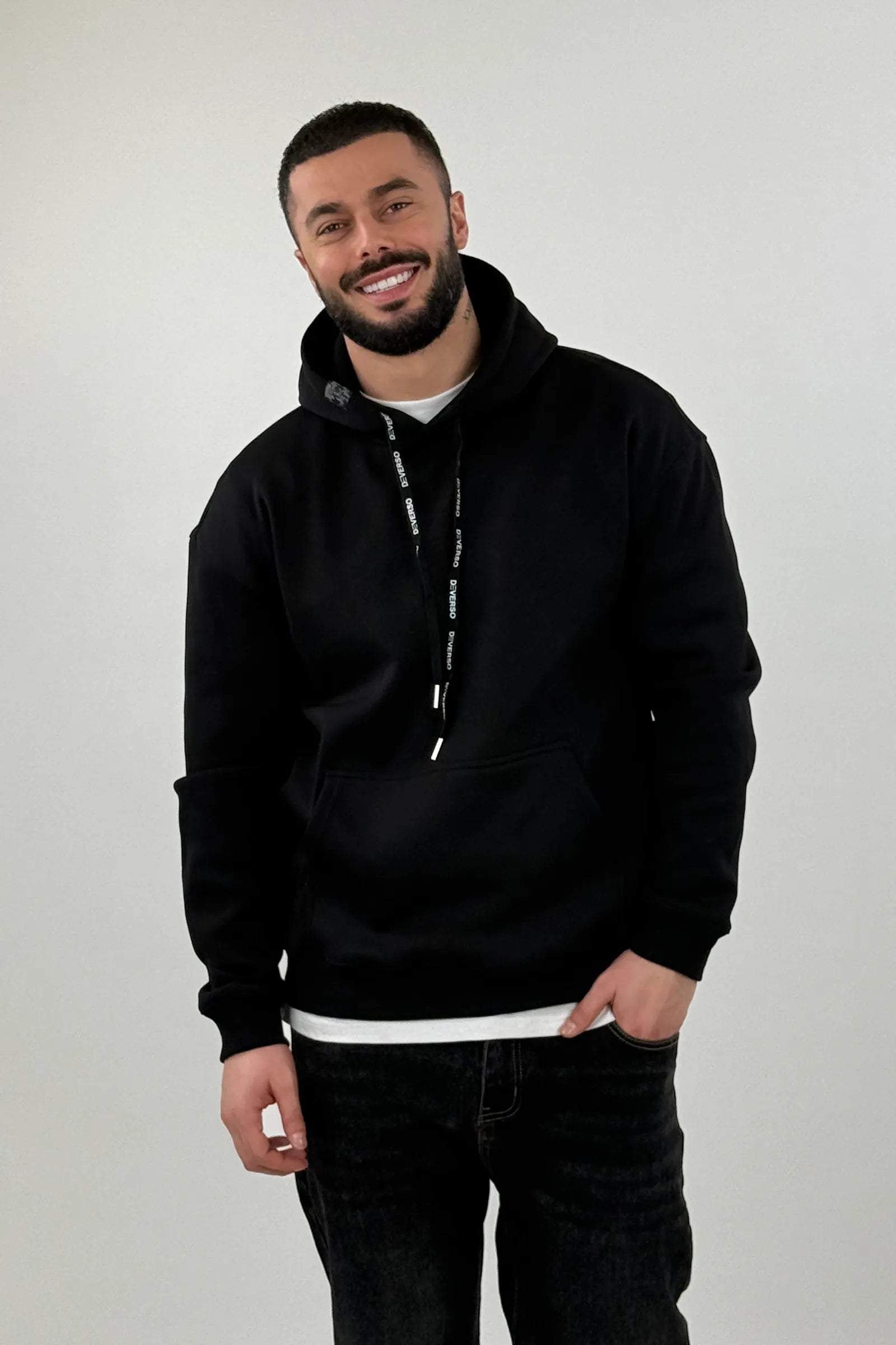 Duks relaxed fit kangaroo