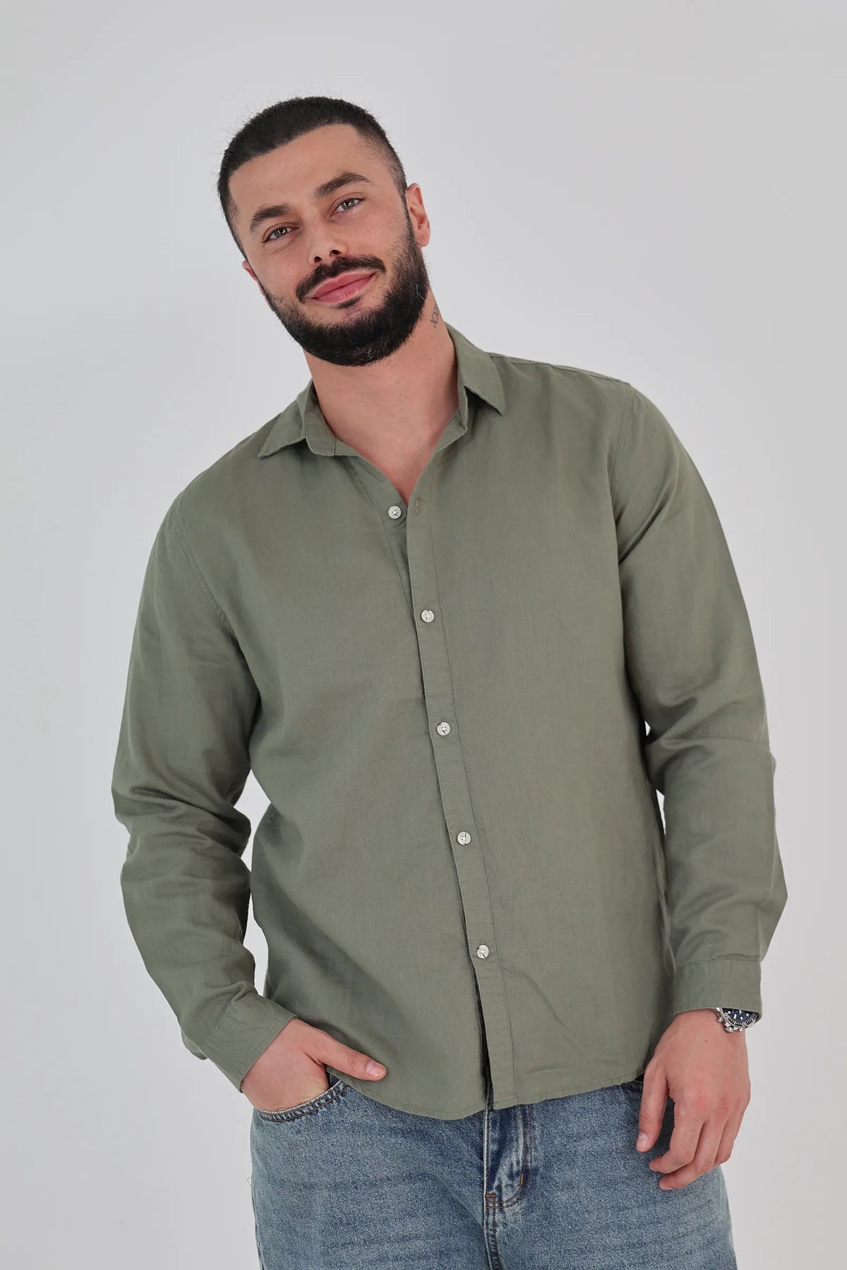 Kemishe classic collar