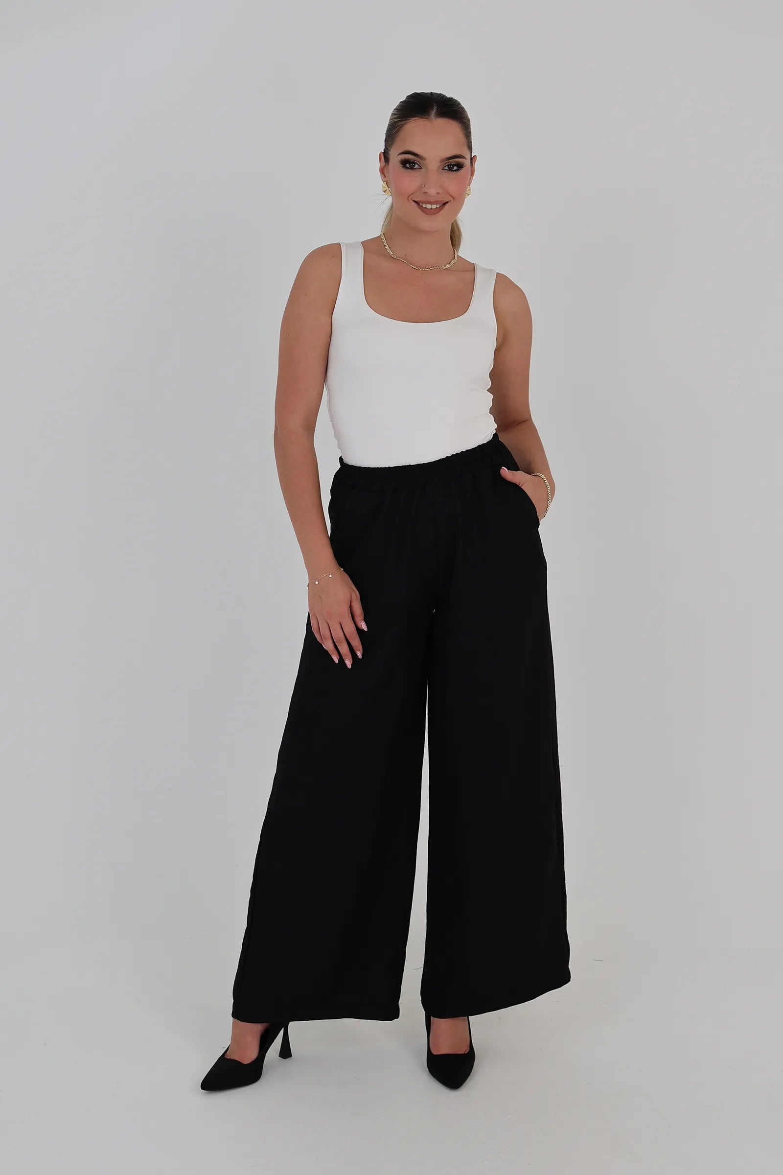 Pantallona sleek