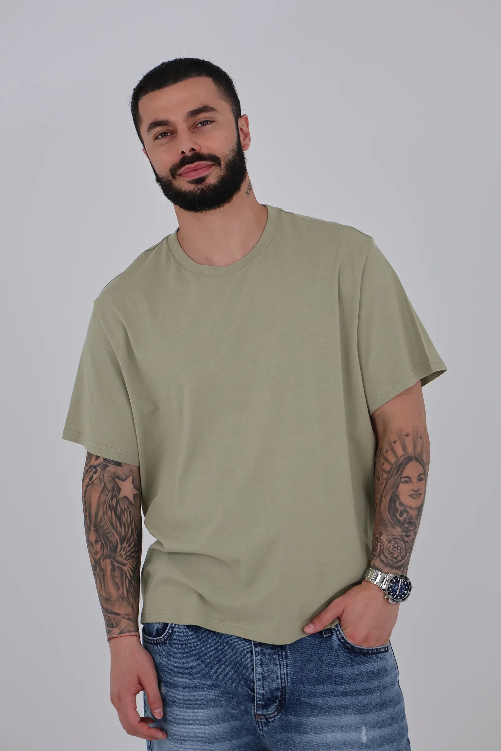 Maice under shirt
