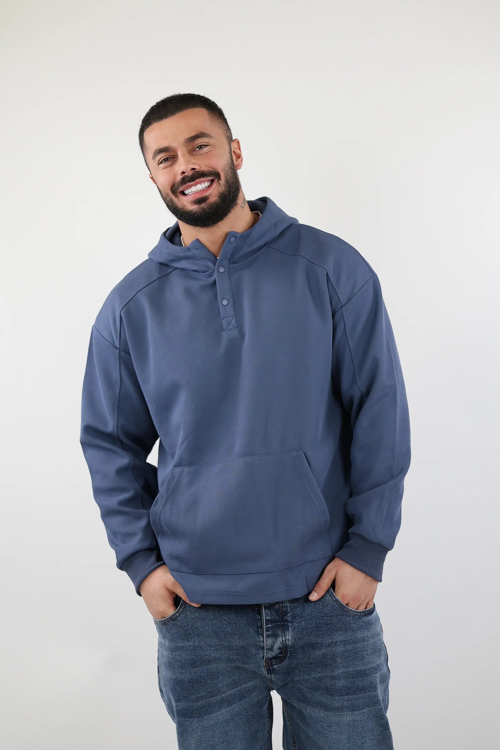 DUKS HENLEY