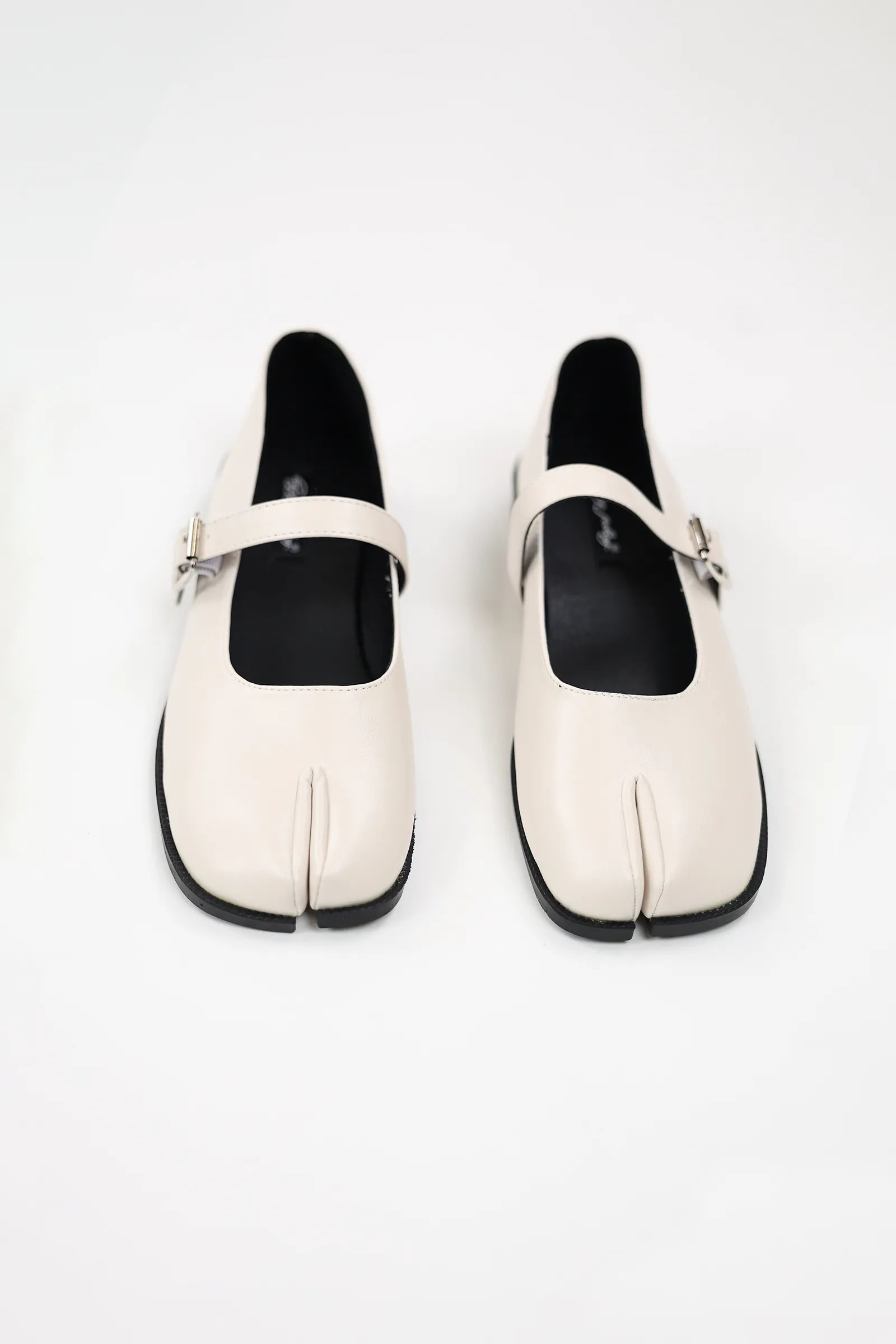 KËPUCË SPLIT TOE