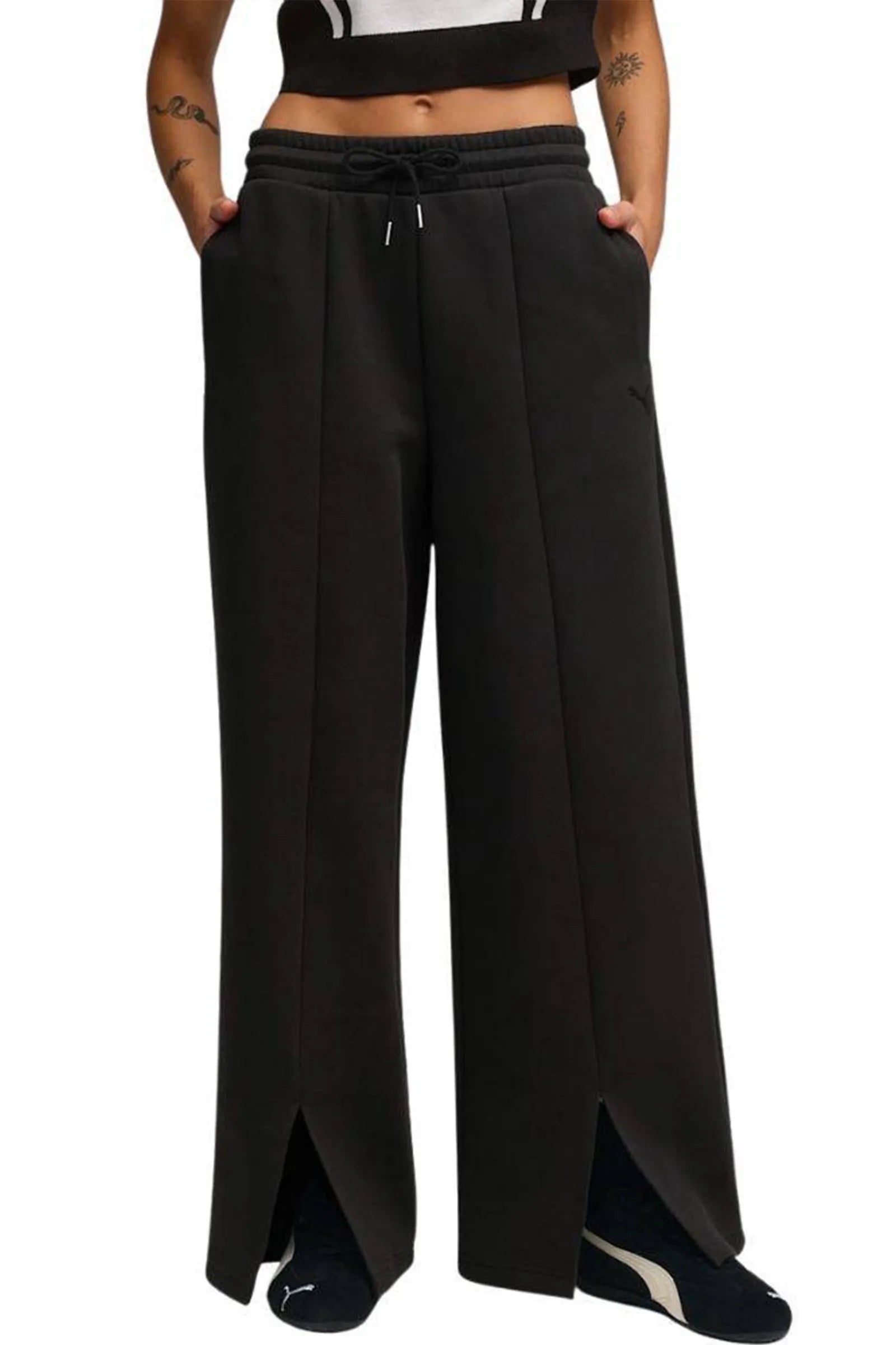 TRENERKA PUMA WARDROBE ESSENTIALS RELAXED - Tracksuit bottoms - black