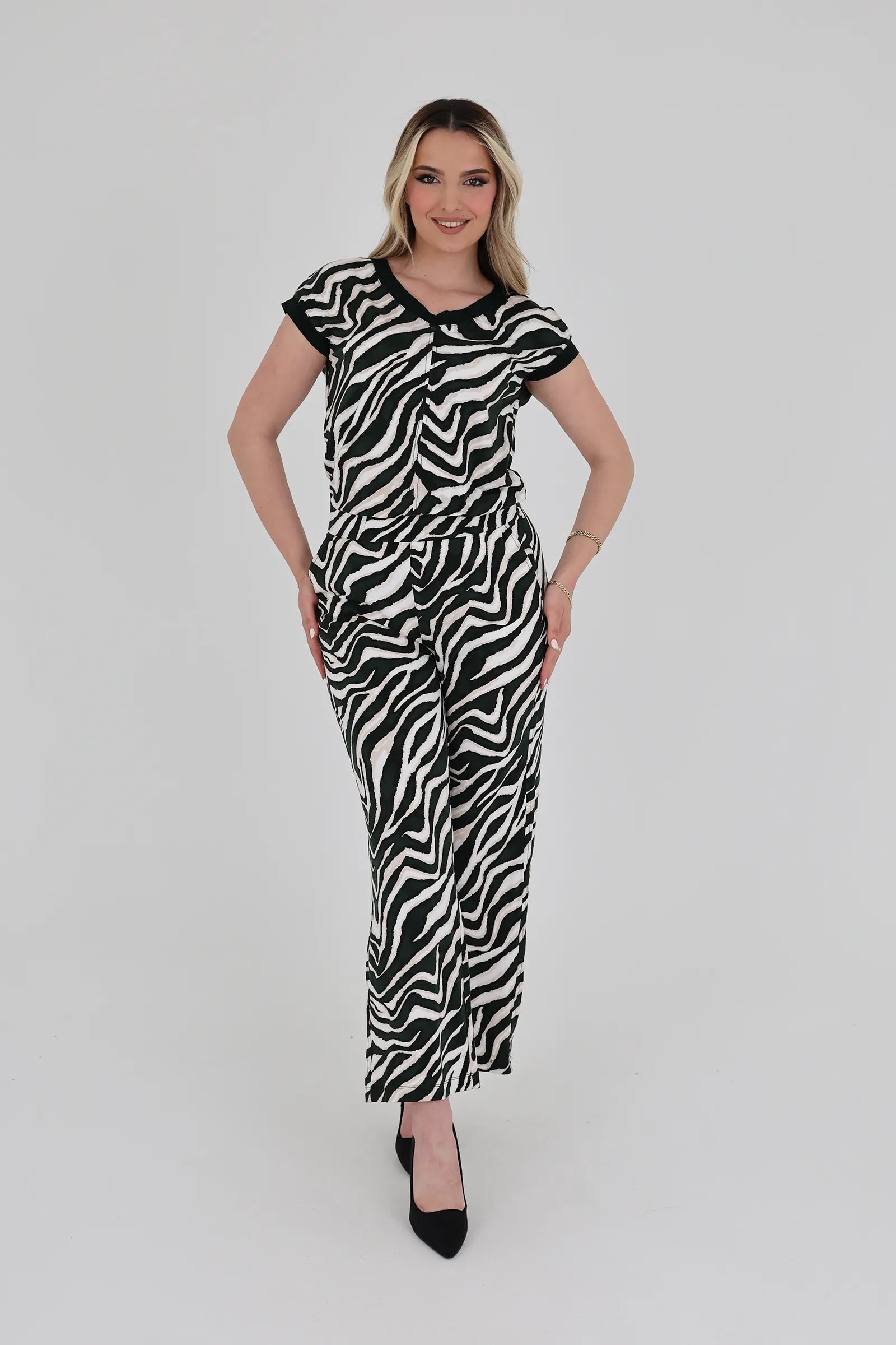 Kombinezon zebra print