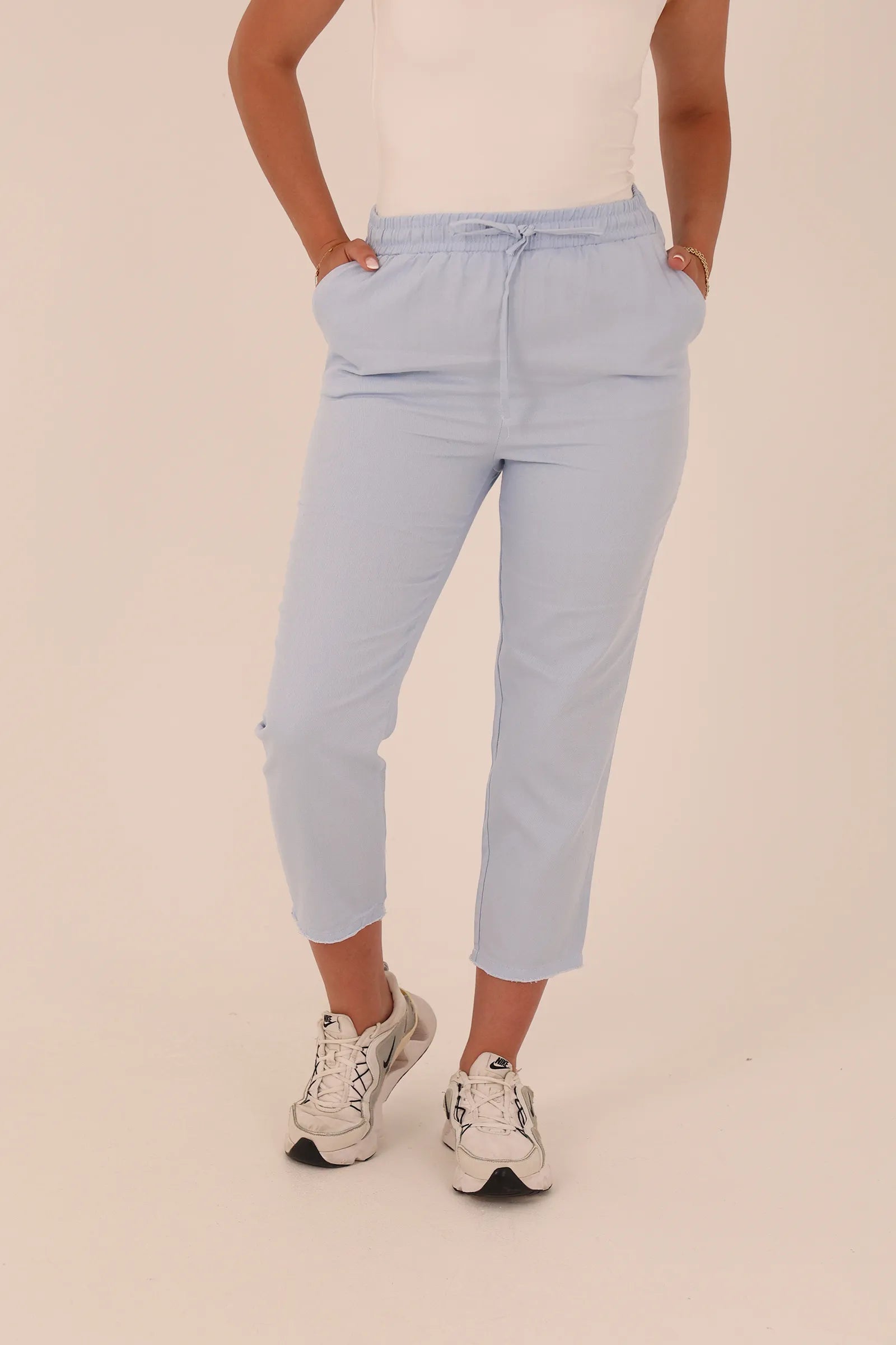 Pantallona cropped carrot