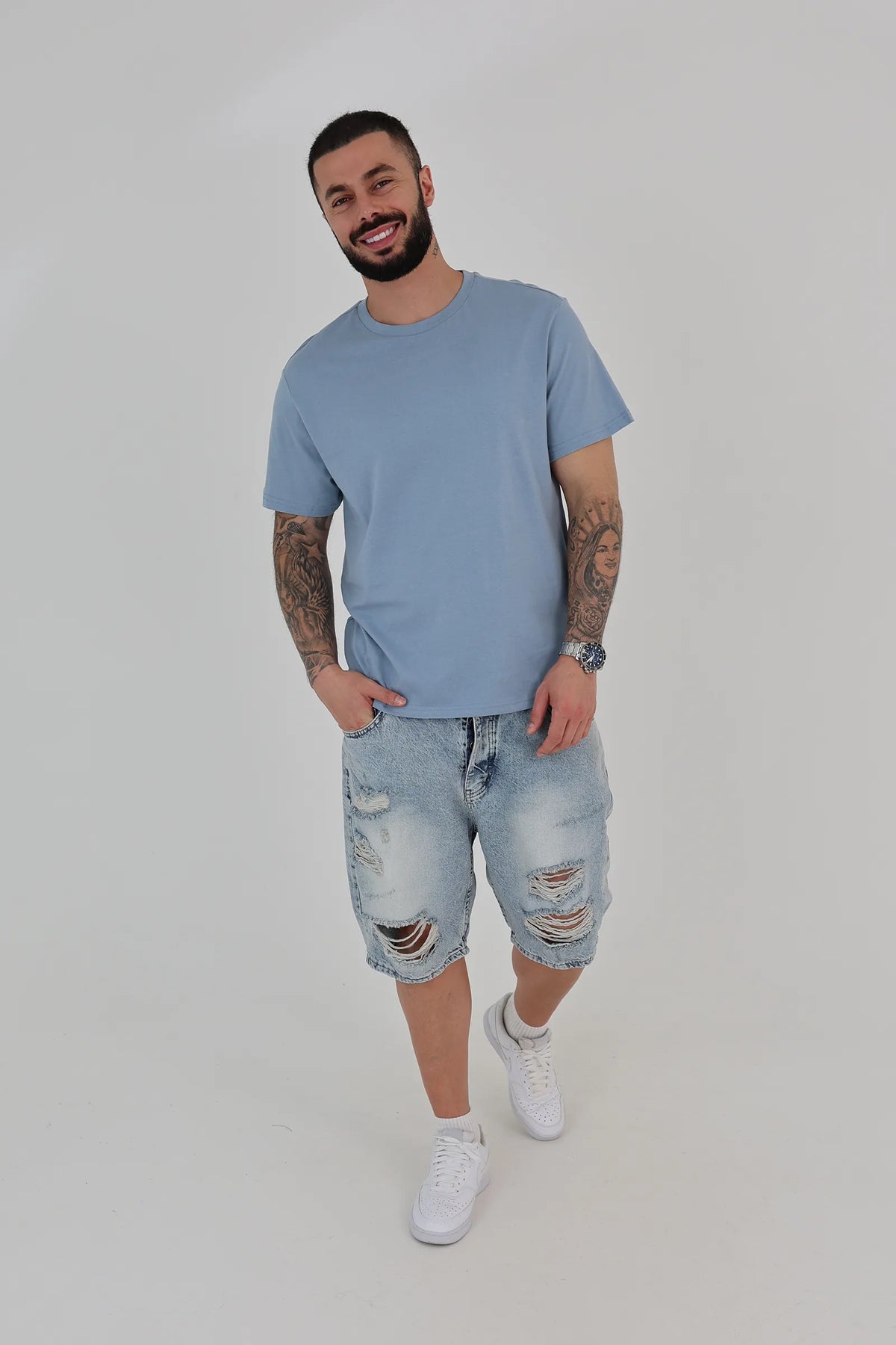 Maice under shirt
