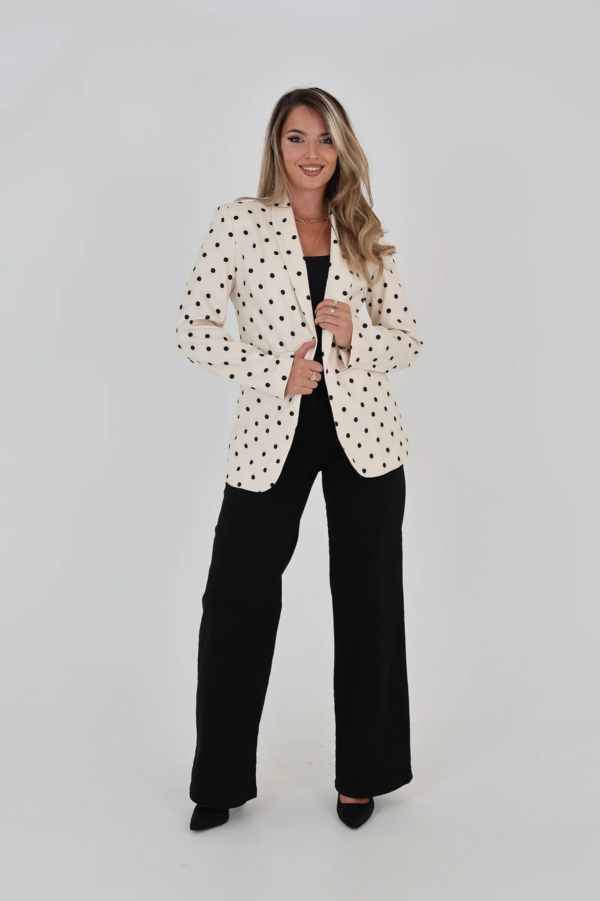 Sako black polka dots
